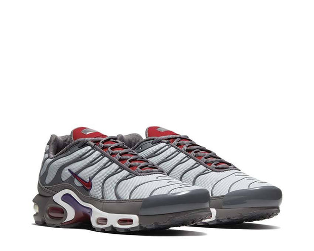 Nike Air Max Plus Metallic Platinum 852630-041 - Online - NOIRFONCE –  NOIRFONCE - Tienda de zapatillas online