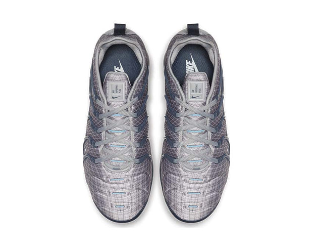 air vapormax plus cool grey team orange