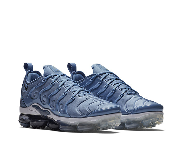 work blue vapormax plus