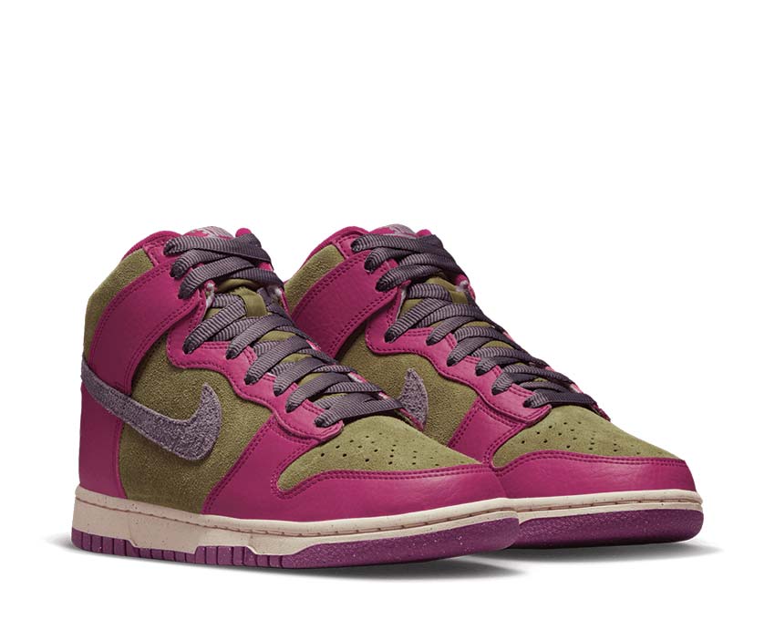 Nike and Dunk High Dynamic Berry / Grand Purple - Pilgrim FB1273-500