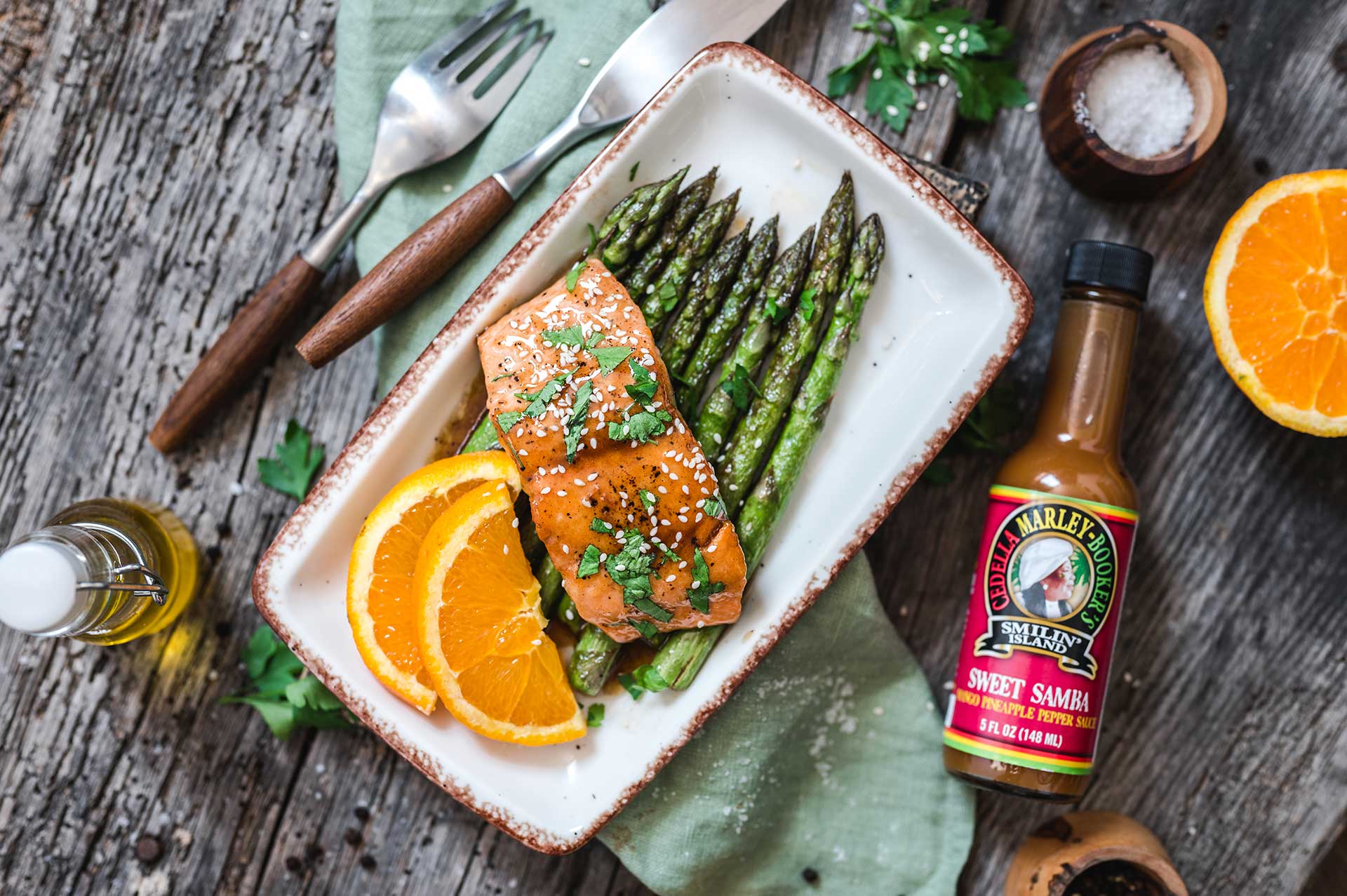 Smilin’ Island Glazed Salmon and Asparagus Made with Sweet Samba Mango Pineapple Pepper Sauce