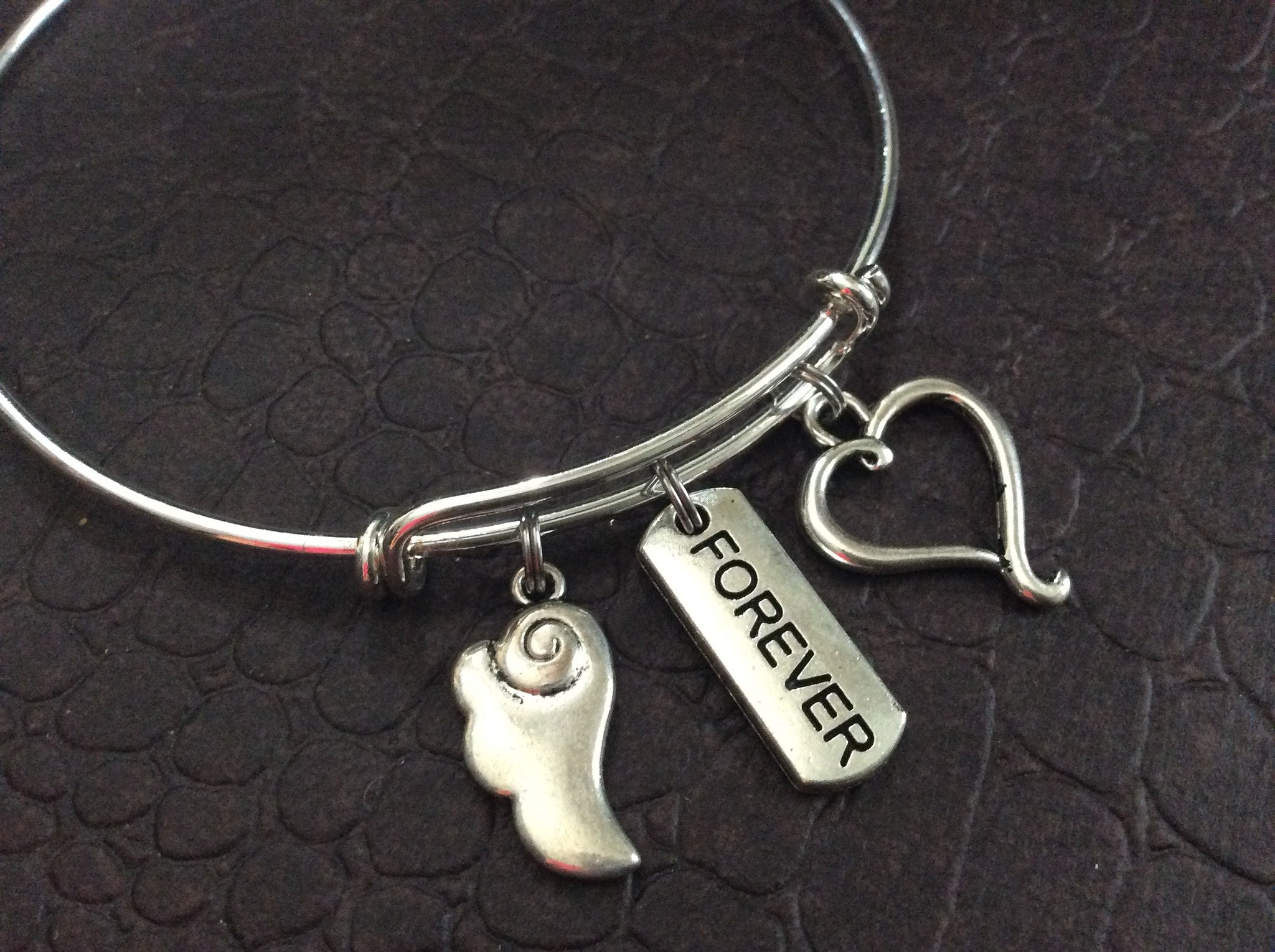 Angel Wings Forever in my Heart Expandable Charm Bracelet Adjustable Bangle Inspirational Meaningful