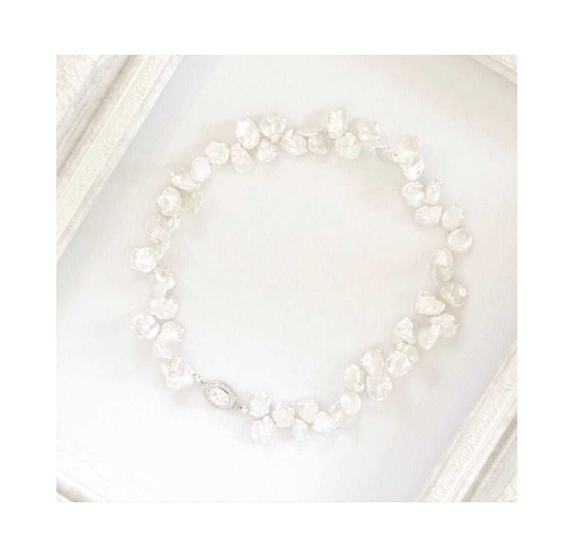 Keshi Pearl Rhinestone Clasp Collar Necklace