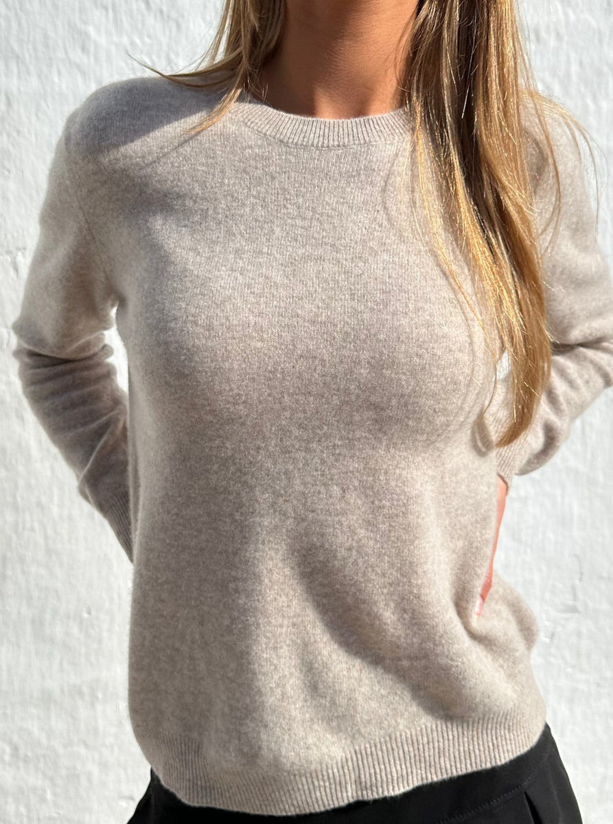 Andcopenhagen - Cashmerebluse lys coffee - 80% cashmere strik