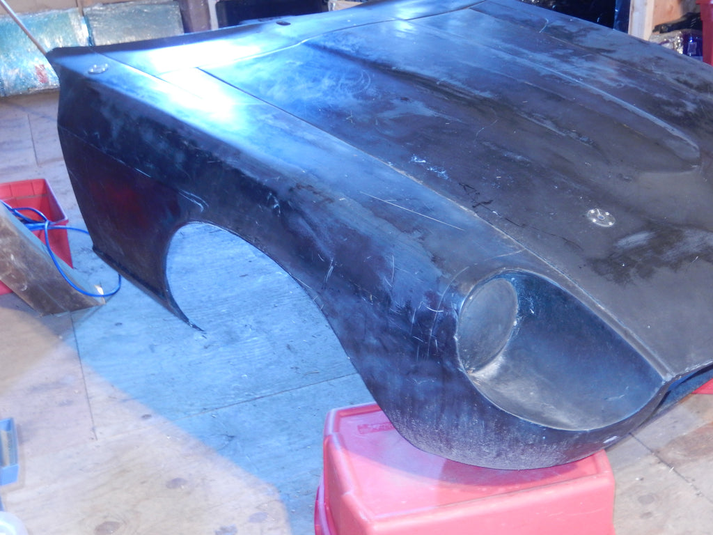 240z fiberglass fenders