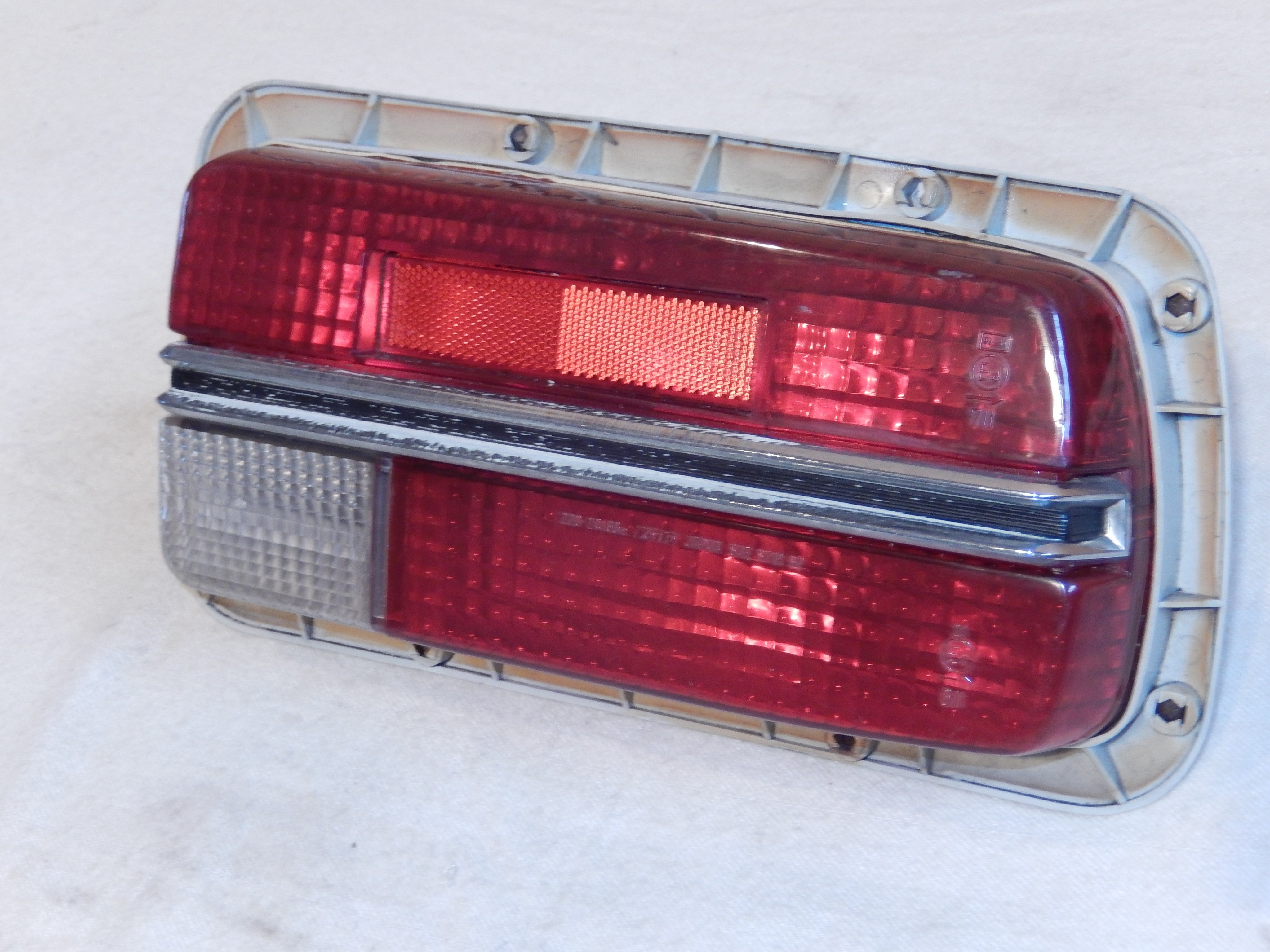 Datsun 240Z OEM Rear Passengers Side Tail Light – Compound