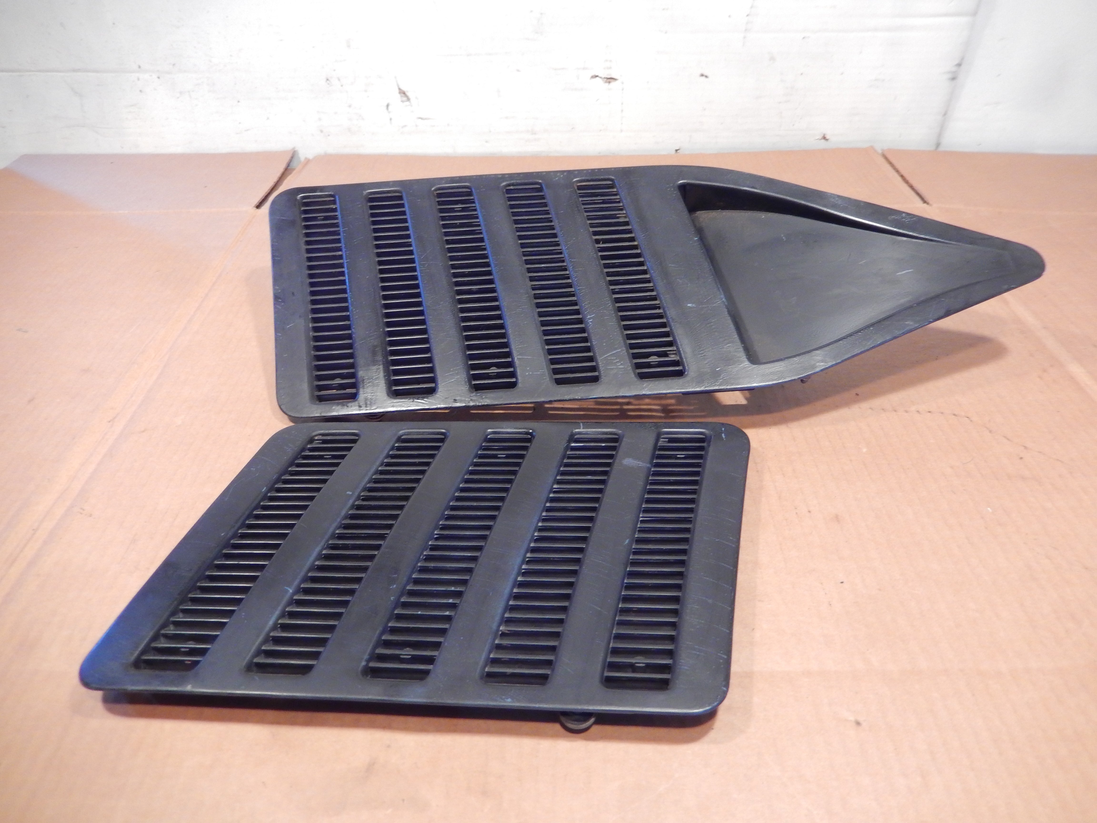 Datsun 280ZX Turbo Hood Vent Pair