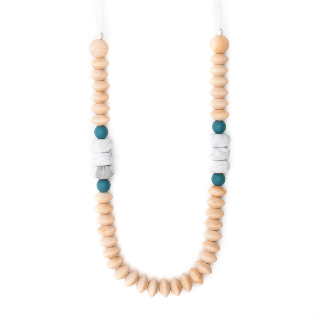 bella tunno teething necklace