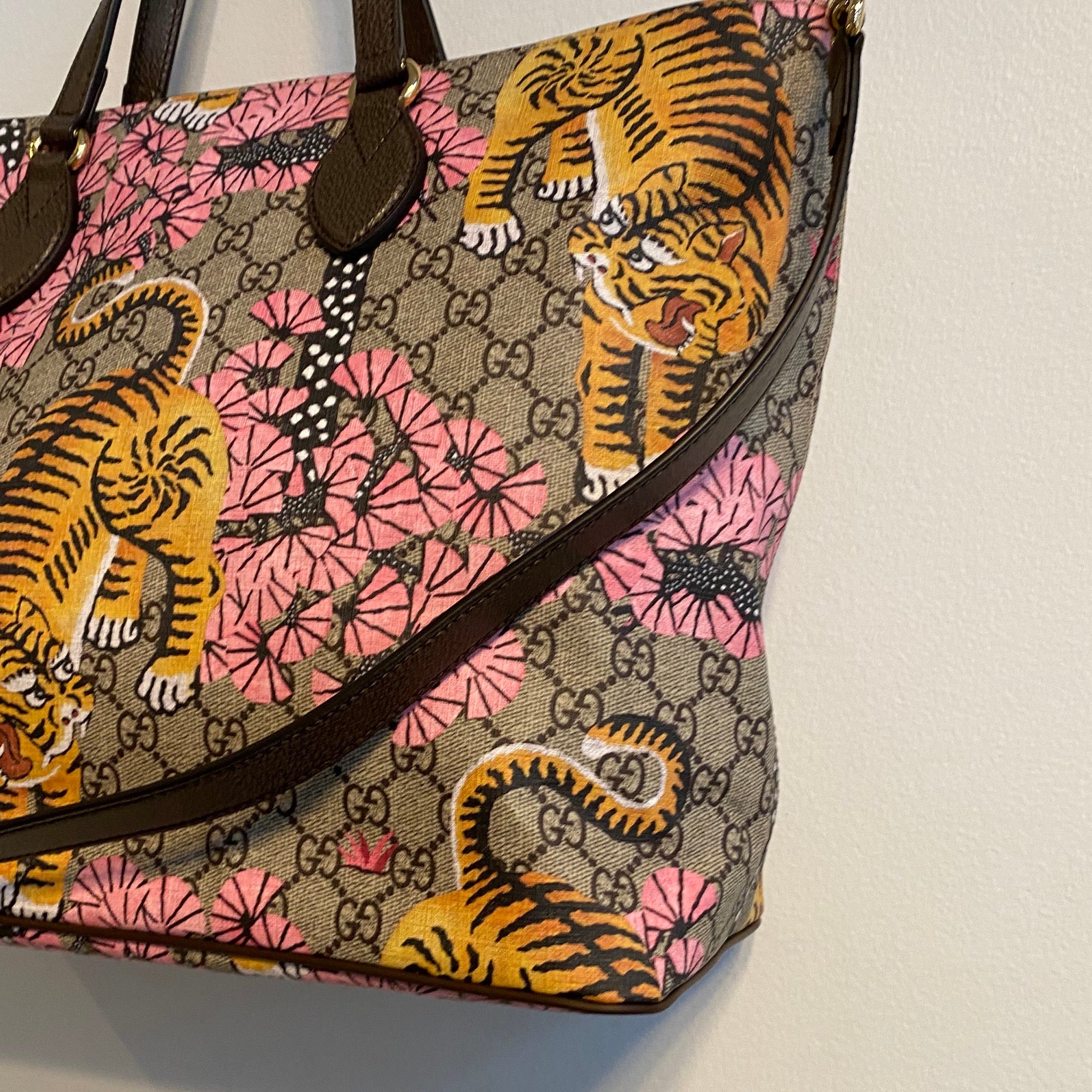 gucci bengal tiger tote