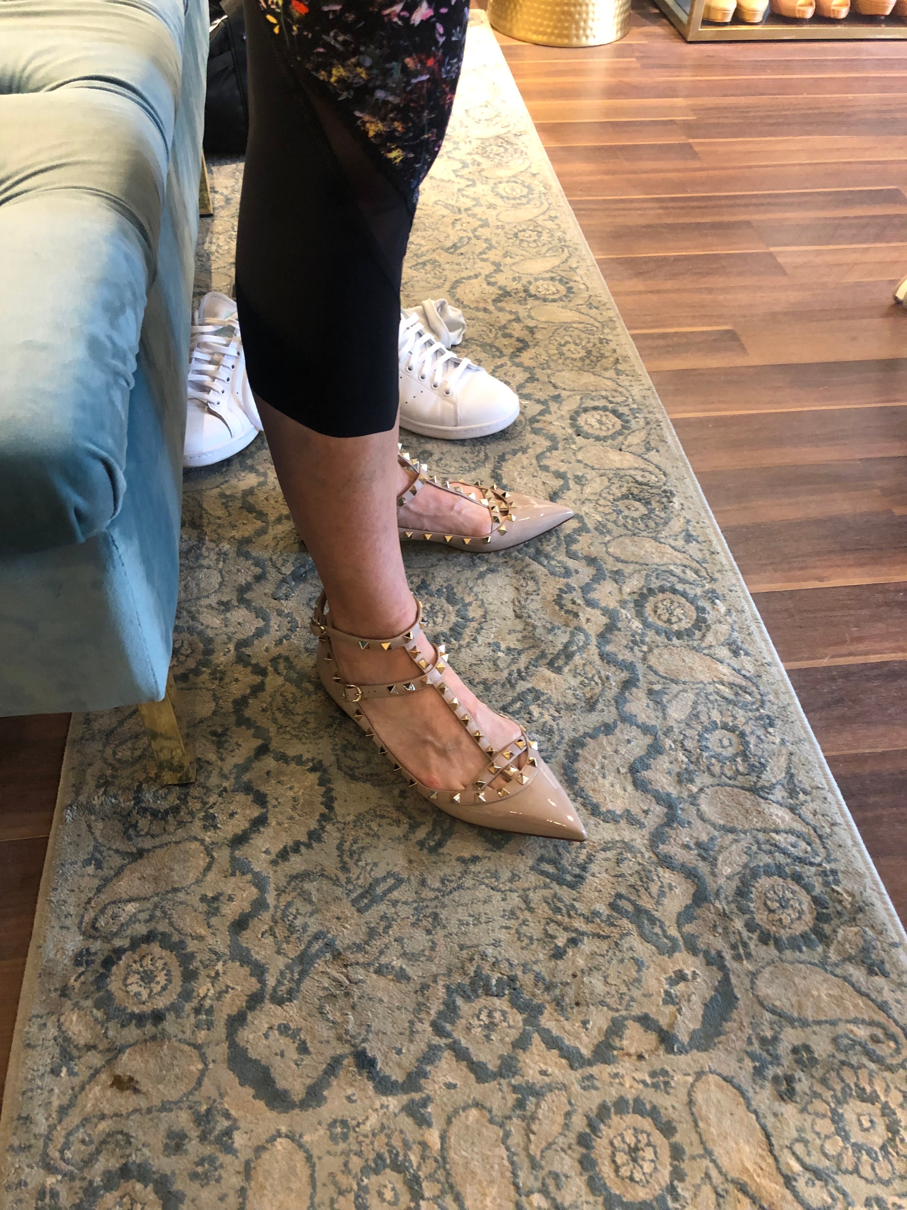 valentino flats nude