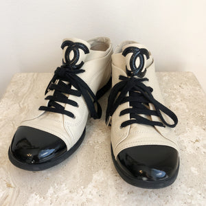 chanel lace up shoes