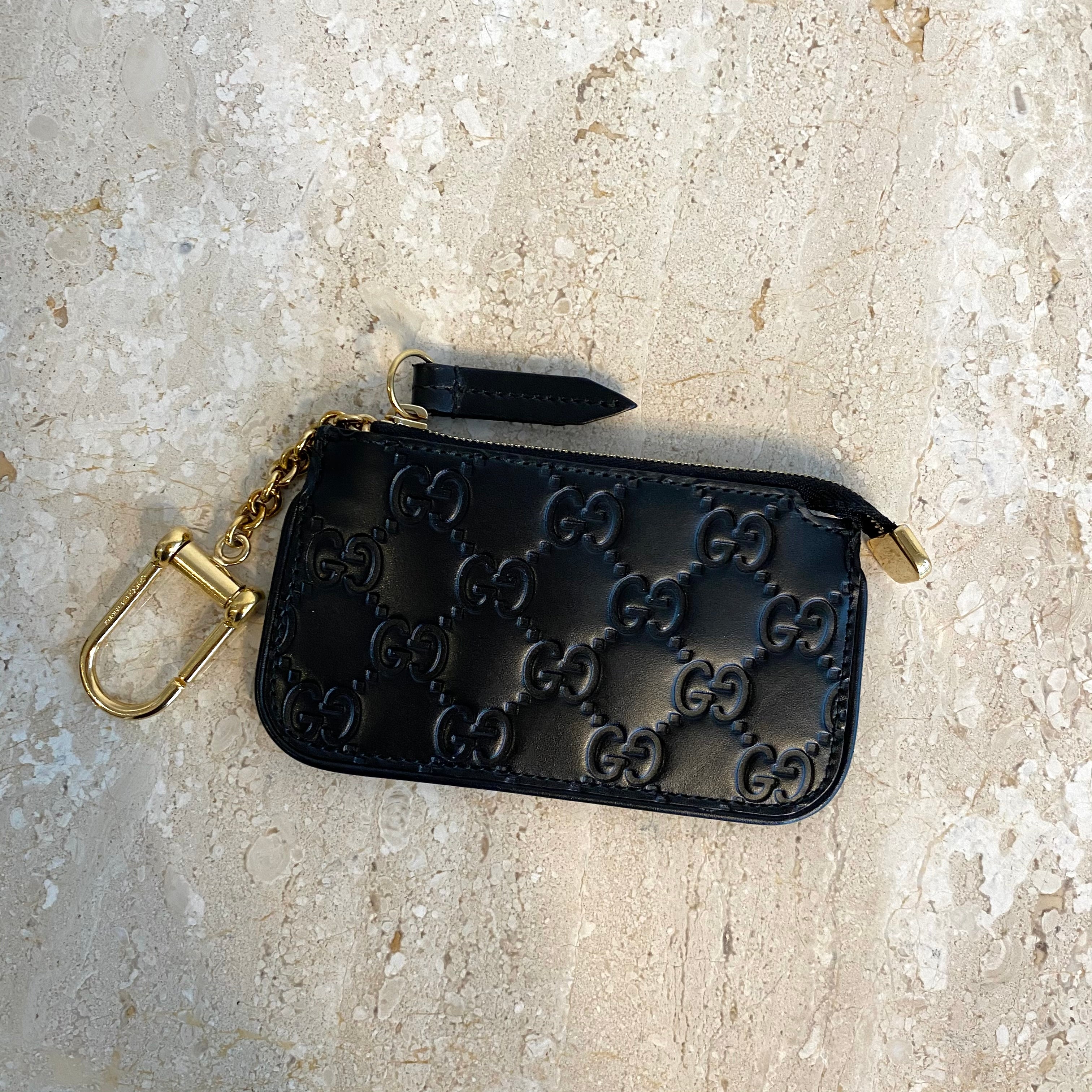 Authentic GUCCI GG Black Leather Embossed Keychain Pouch – Valamode