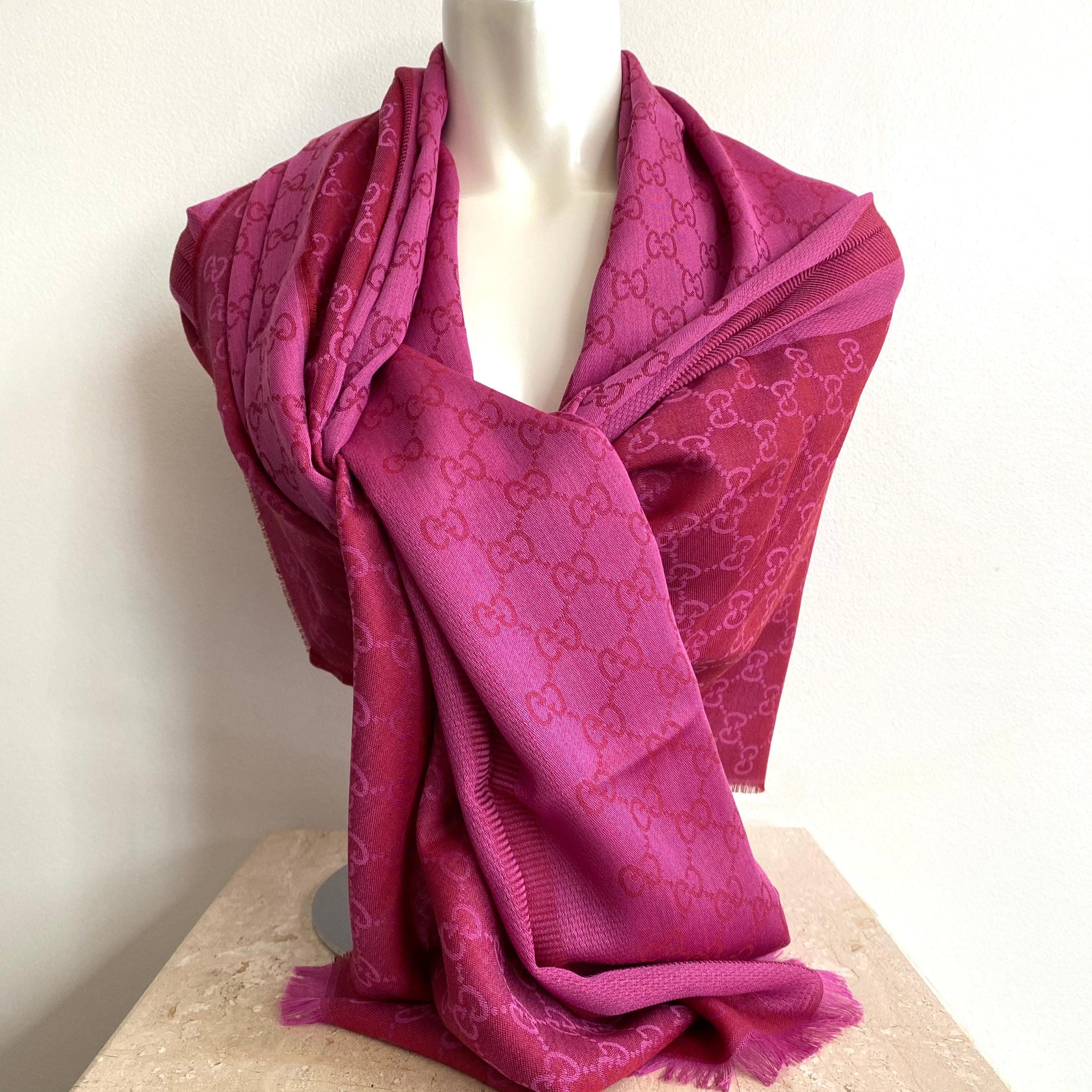 Authentic GUCCI Pink & Red Scarf / Shawl – Valamode