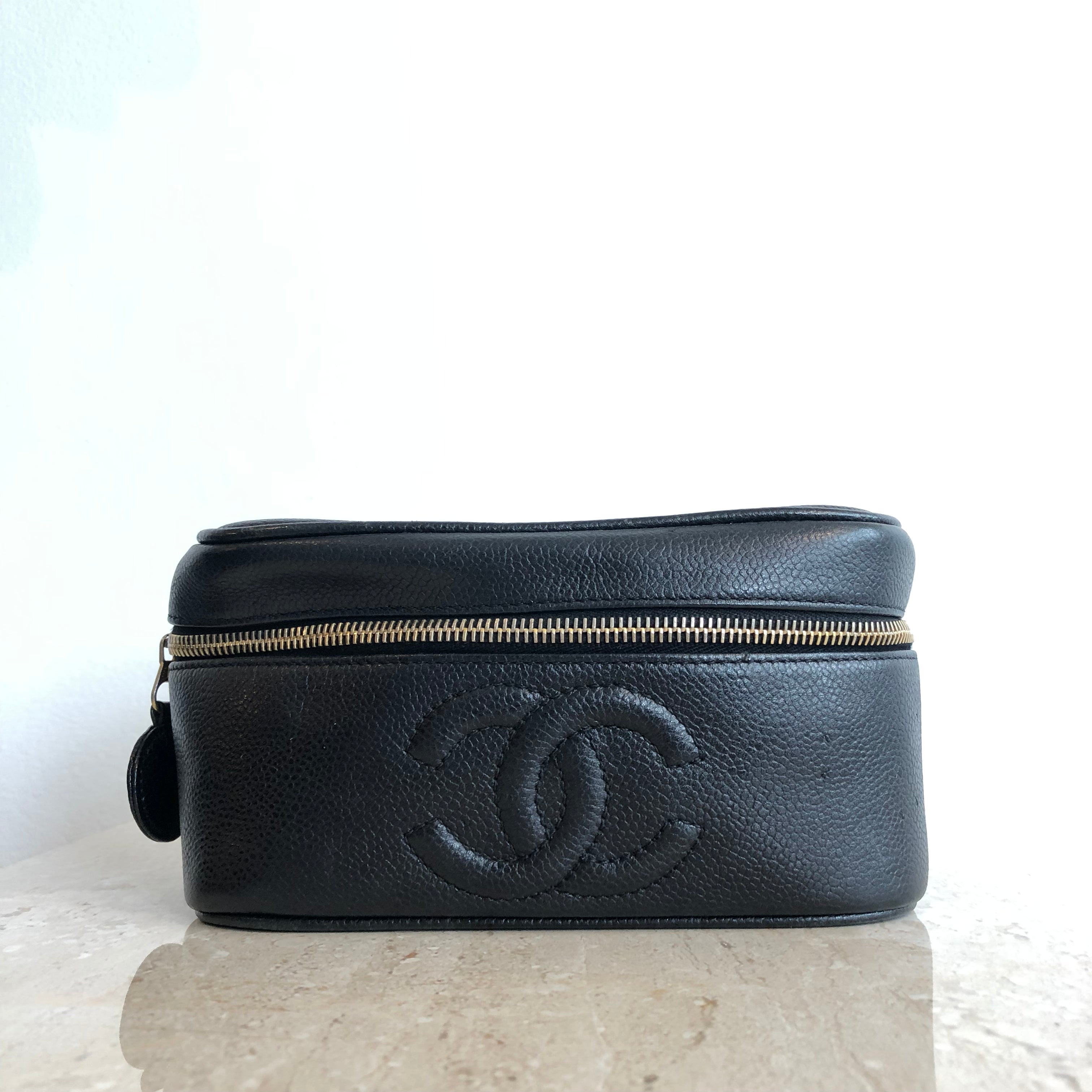Chanel Vintage Vanity Case Black Grained Calfskin with Gold Hardware  OCUL1  Luxuy Vintage