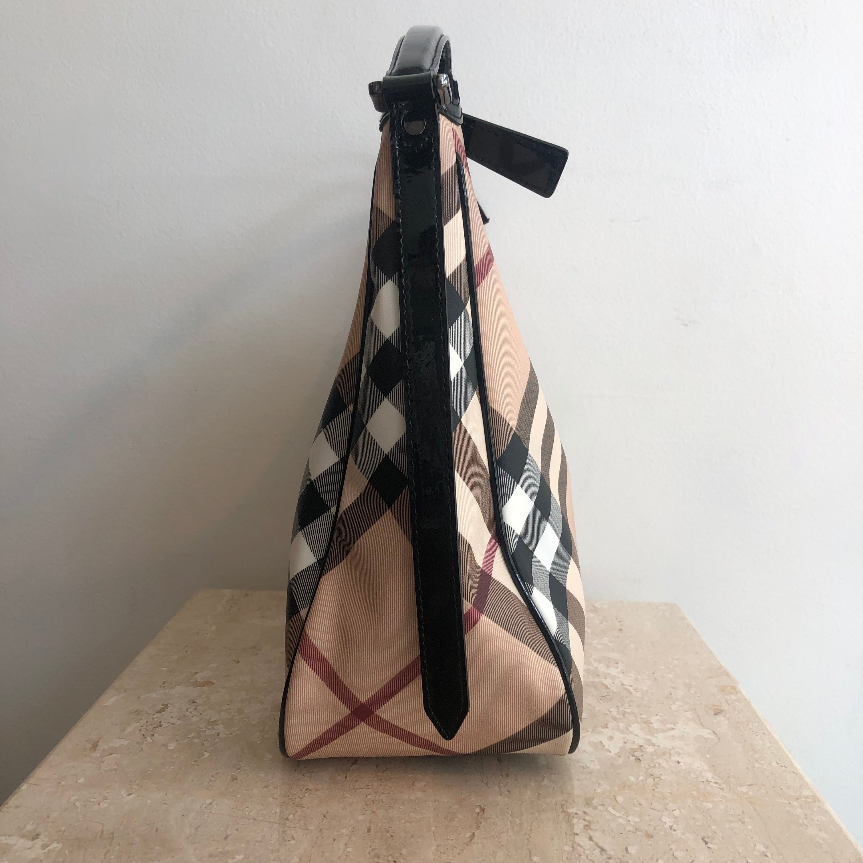 Authentic BURBERRY Nova Check Hobo Bag – Valamode