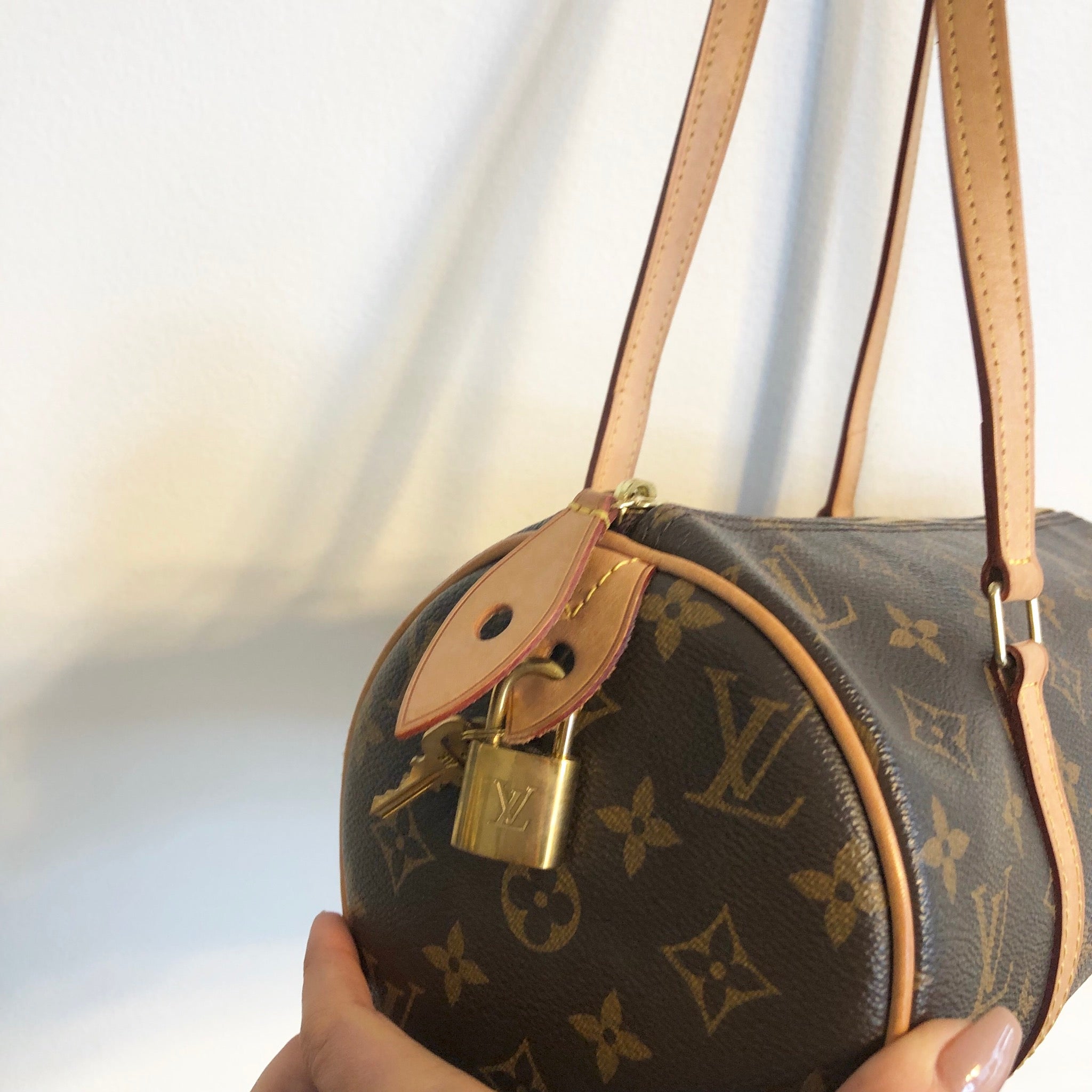 Louis Vuitton Monogram Papillon Barrel Bag Cylinder 231lvs716