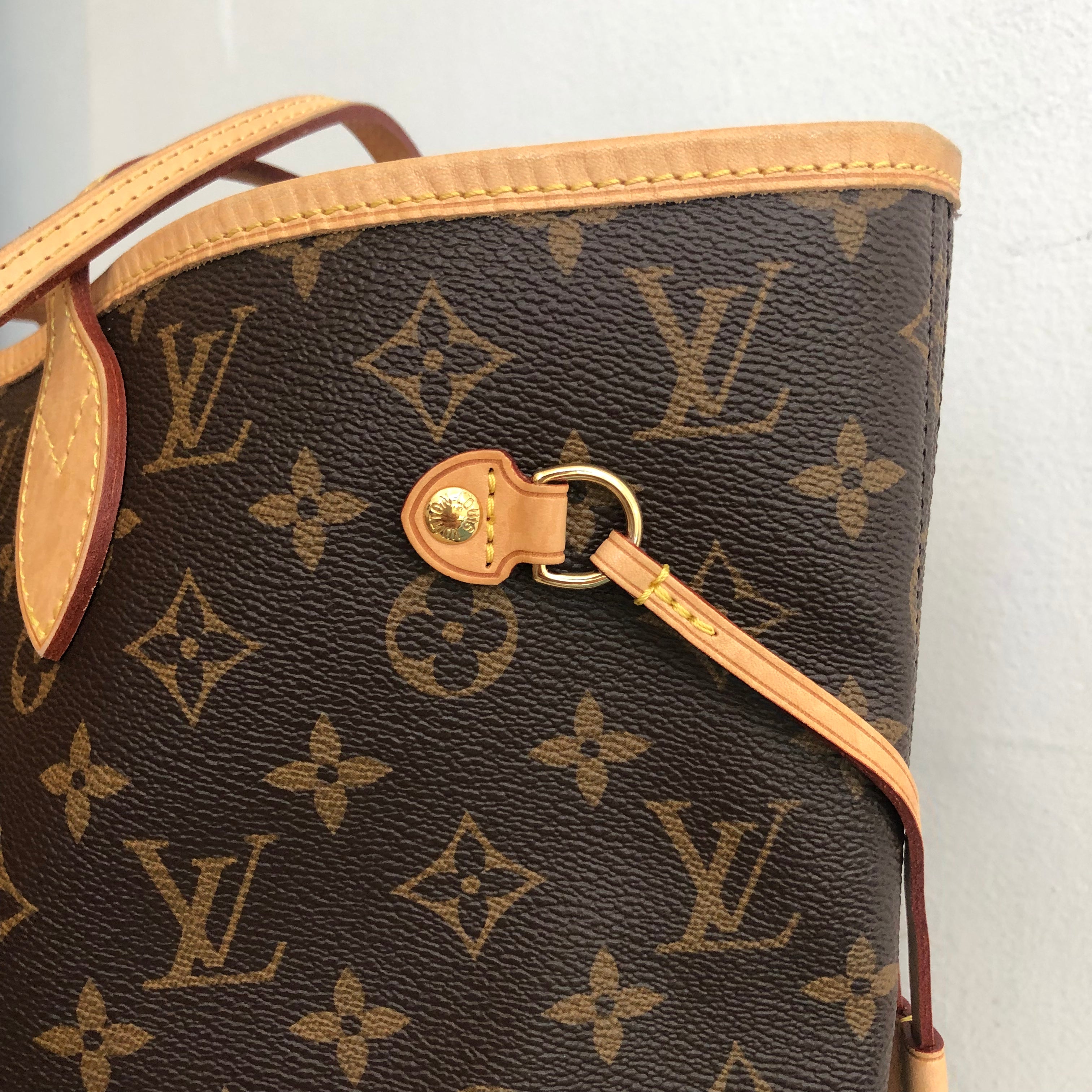 Authentic LOUIS VUITTON Monogram Neverfull MM – Valamode