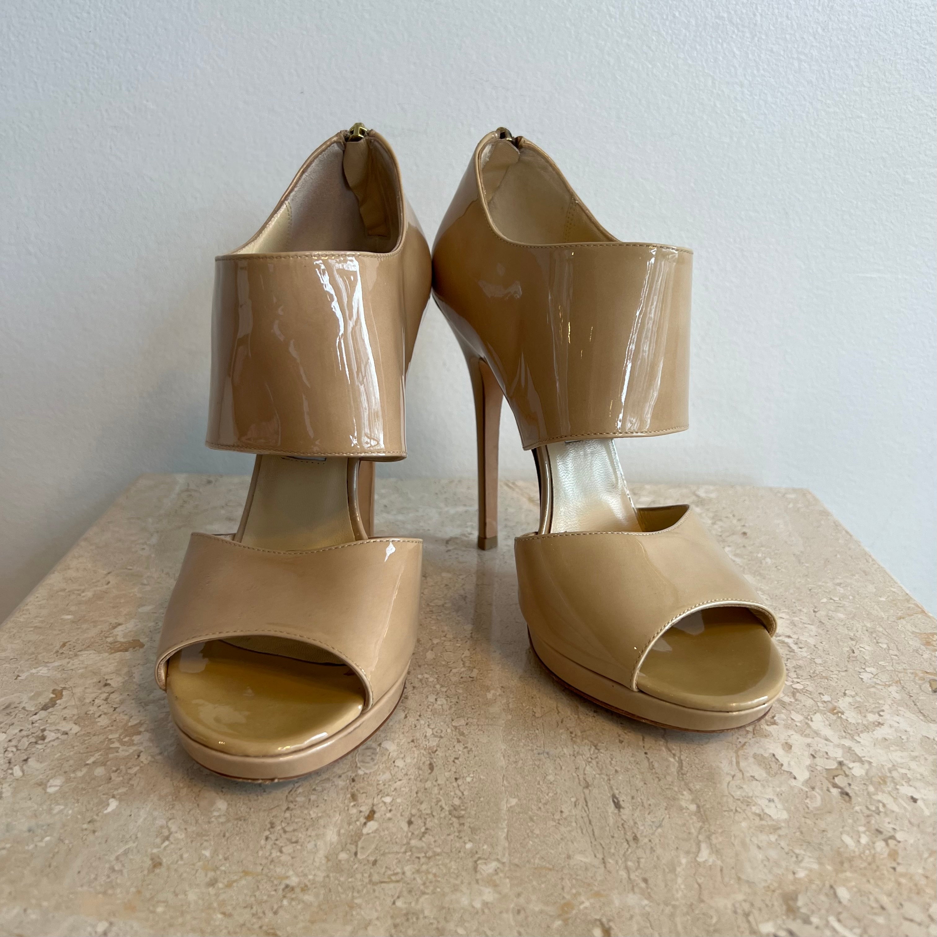 Authentic JIMMY CHOO Nude Patent Full Strap Peep Toe - Size 39