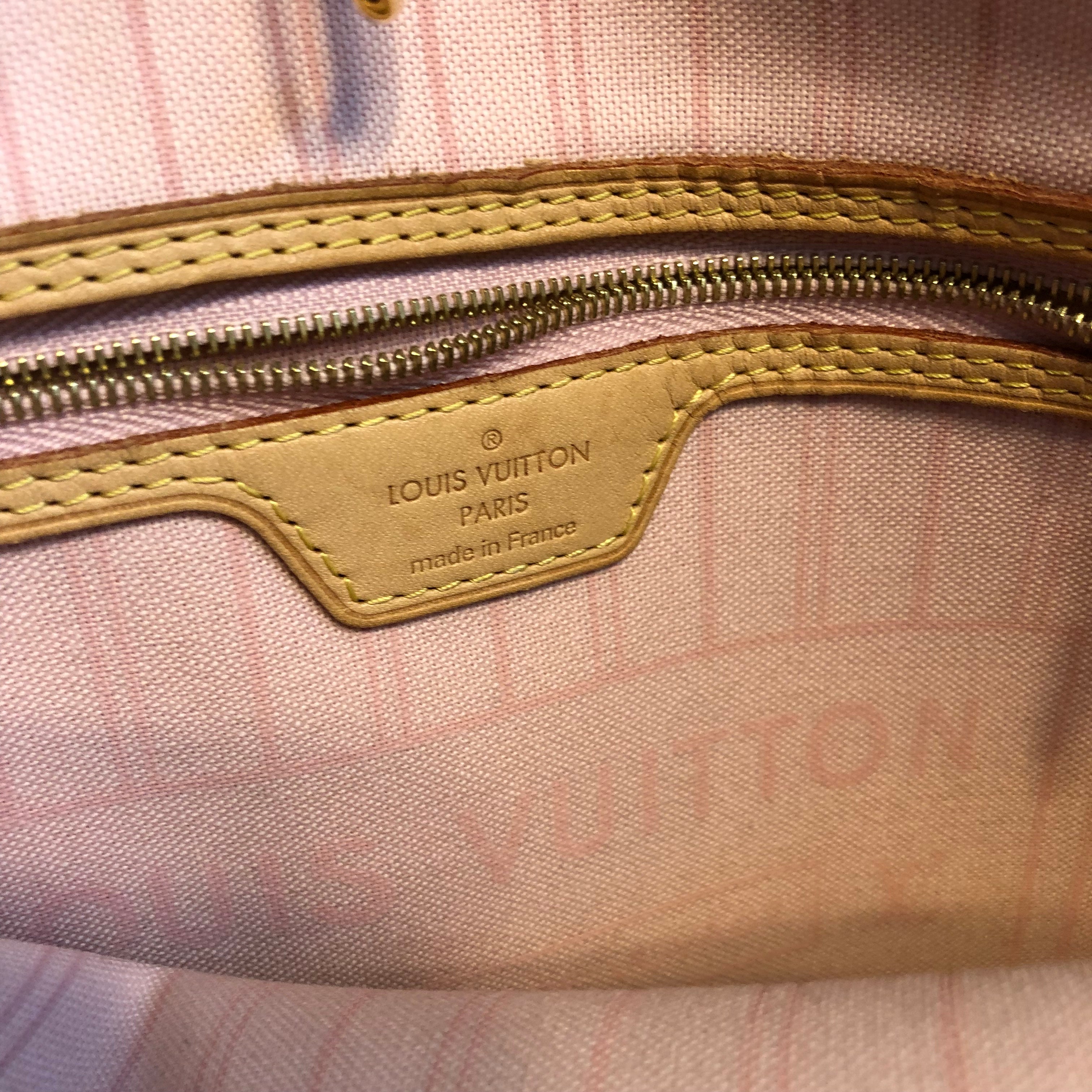 Authentic Louis Vuitton Azur Neverfull MM Rose Ballerine – Valamode