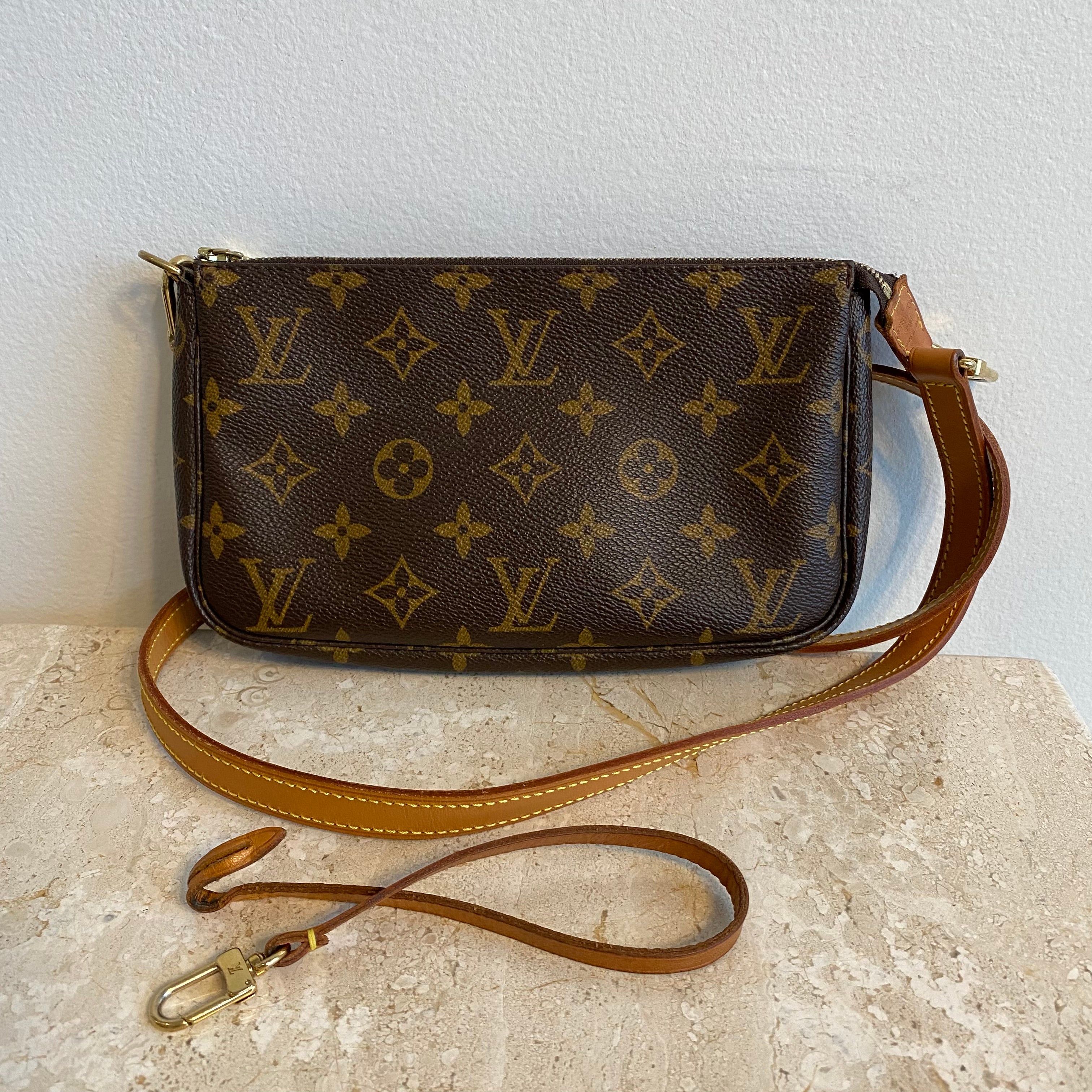 LV St Cloud Mm, Luxury, Bags & Wallets on Carousell