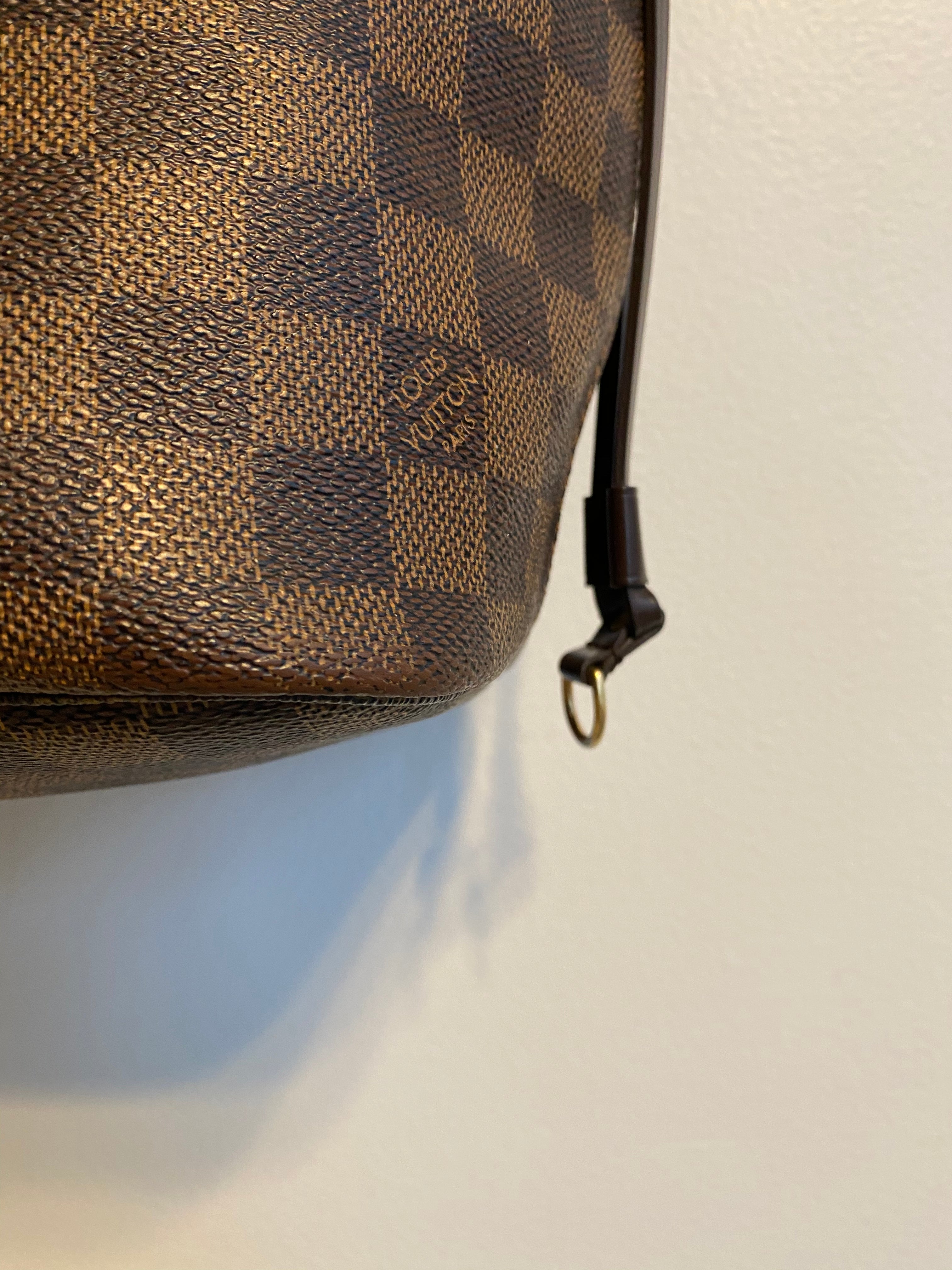 Louis Vuitton 101: The Neverfull - The Vault