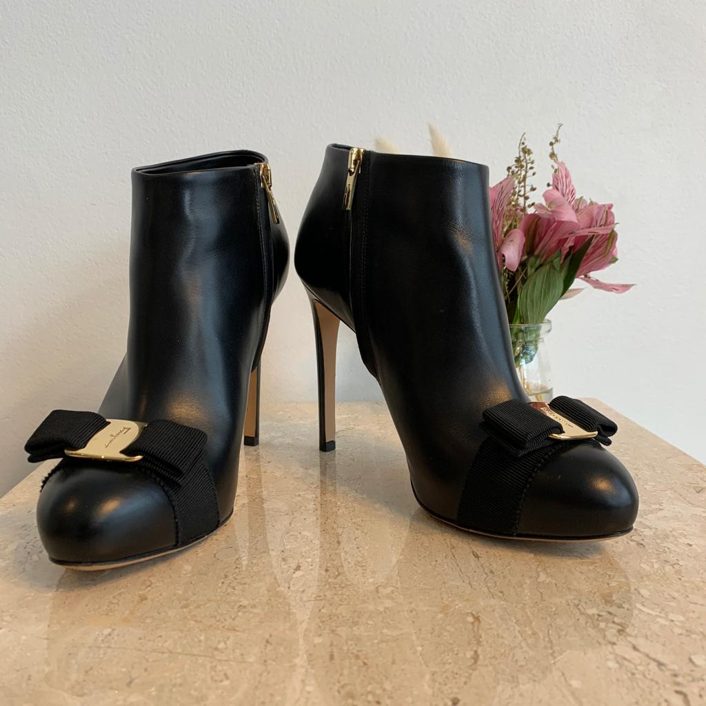 ferragamo bow booties