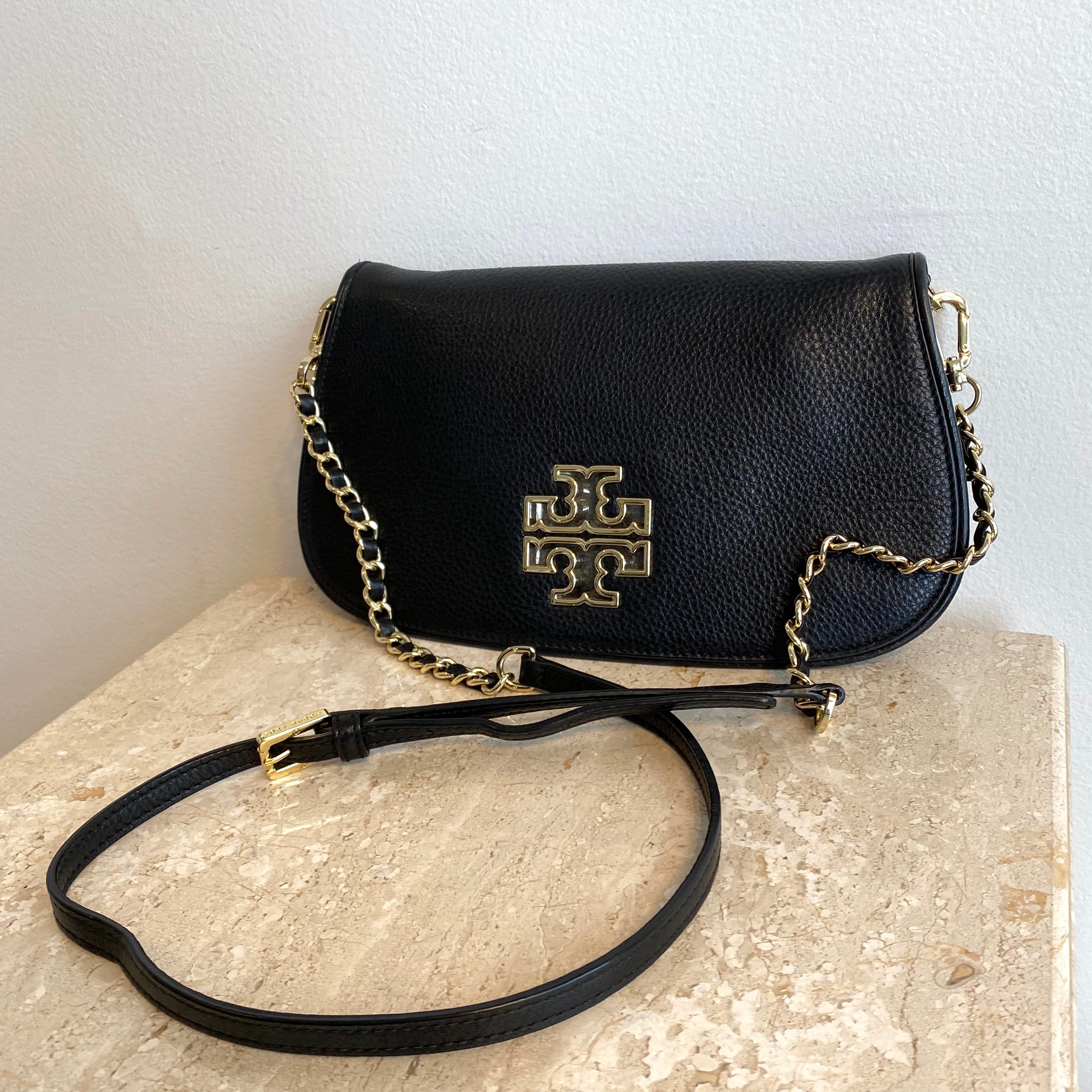 Authentic TORY BURCH Black Leather Britten Handbag/Clutch – Valamode