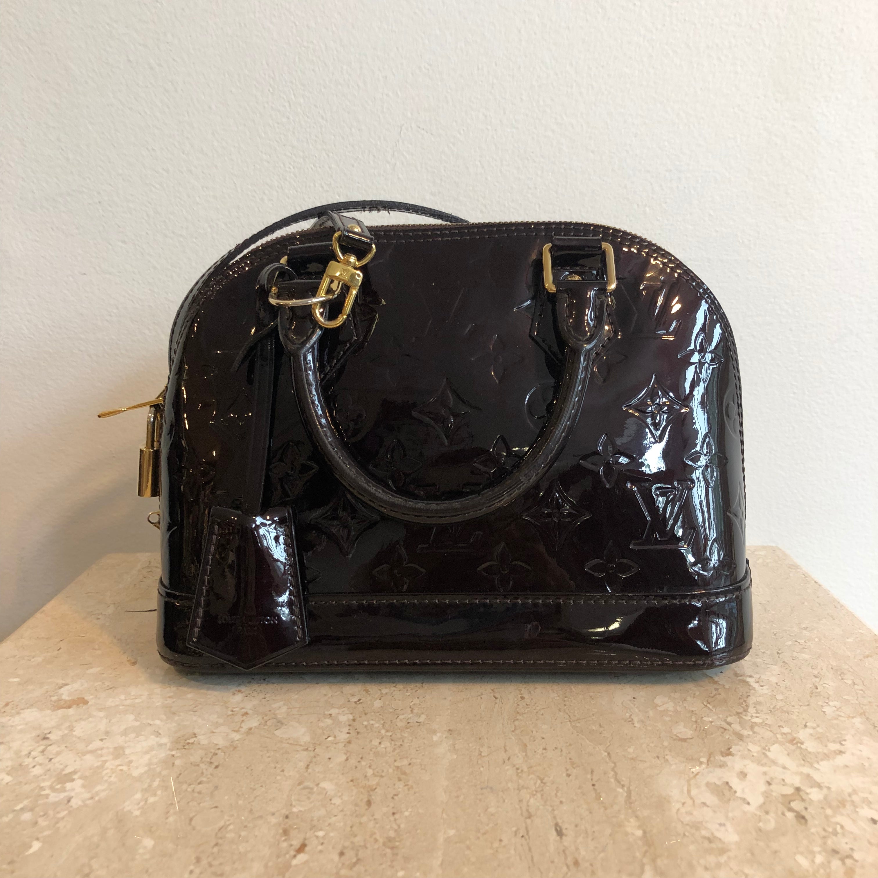 Authentic LOUIS VUITTON Alma BB Vernis in Amarante – Valamode