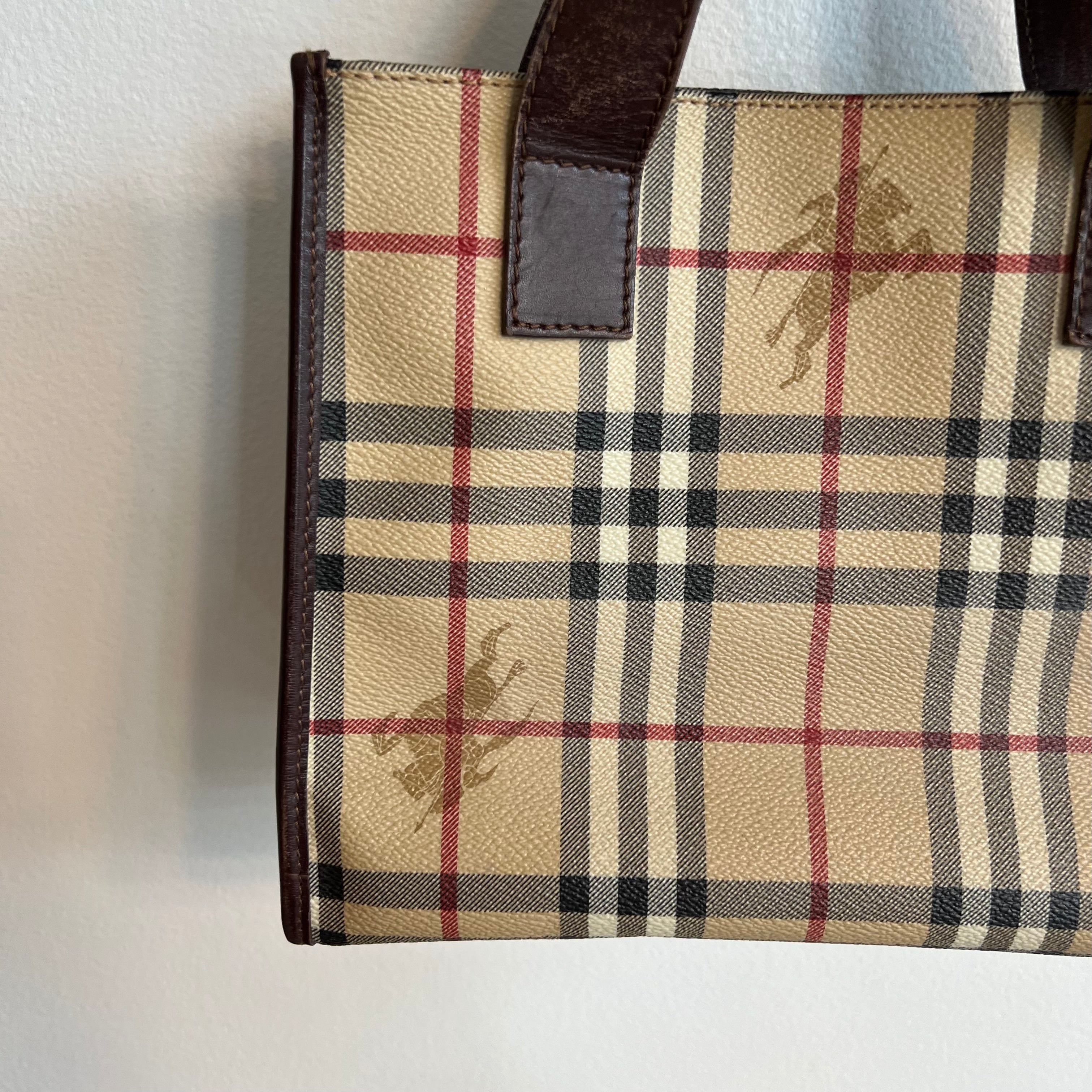 Authentic BURBERRY Vintage Nova Check Haymarket Small Tote – Valamode