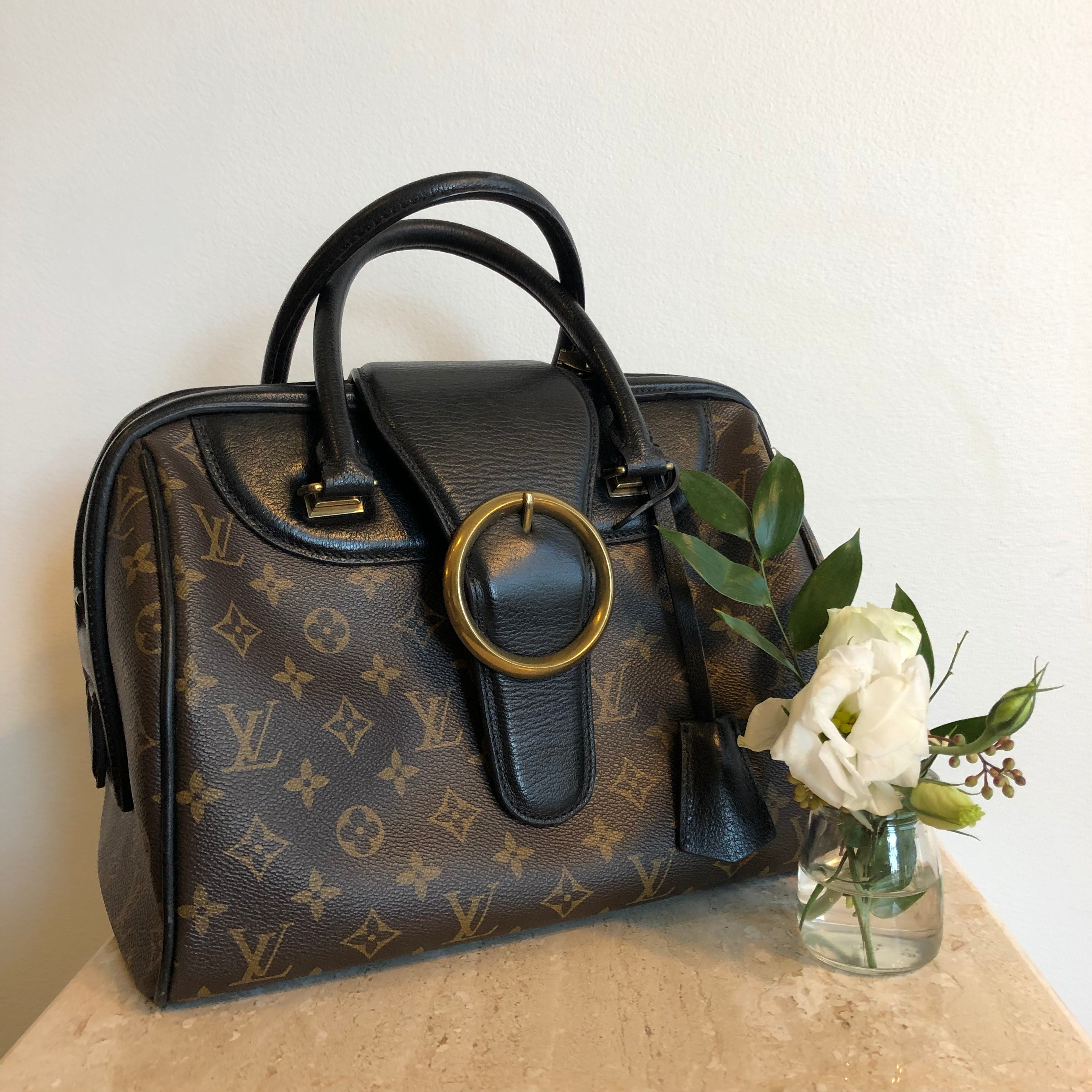 Authentic LOUIS VUITTON Limited Edition Golden Arrow Monogram Speedy – Valamode