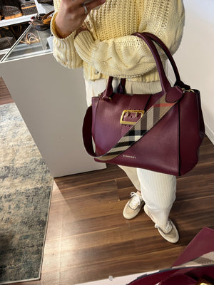 Authentic BURBERRY Burgundy Buckle Tote/Shoulder Bag – Valamode