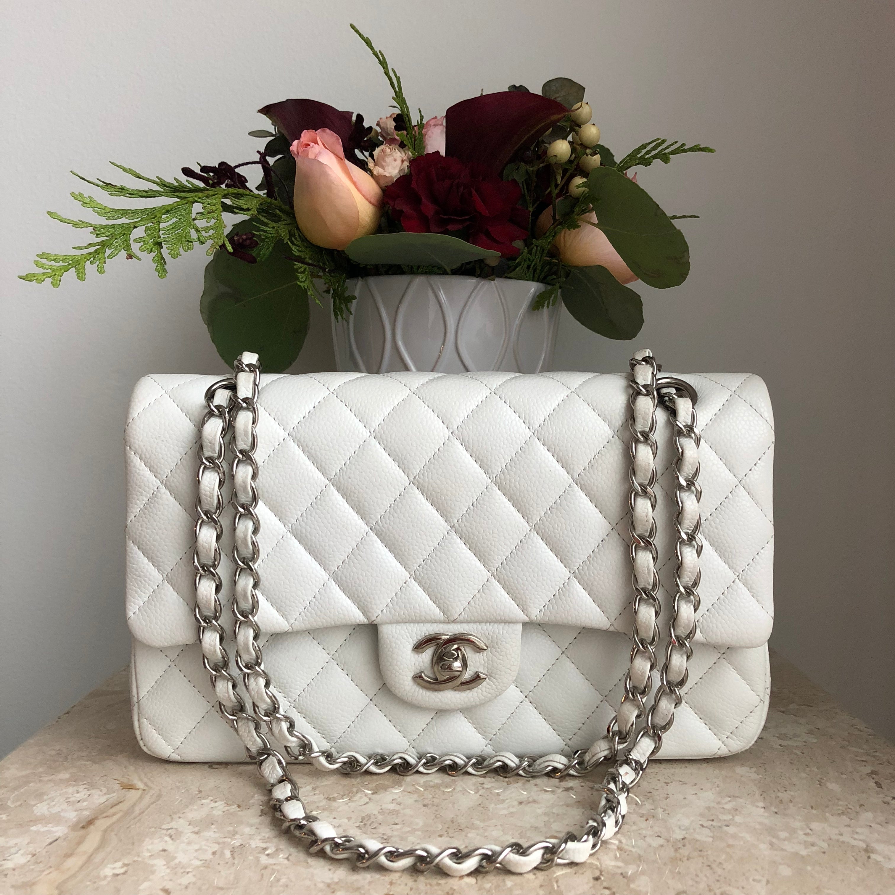 Túi Chanel Classic White Caviar Medium Double Flap Bag  Nice Bag