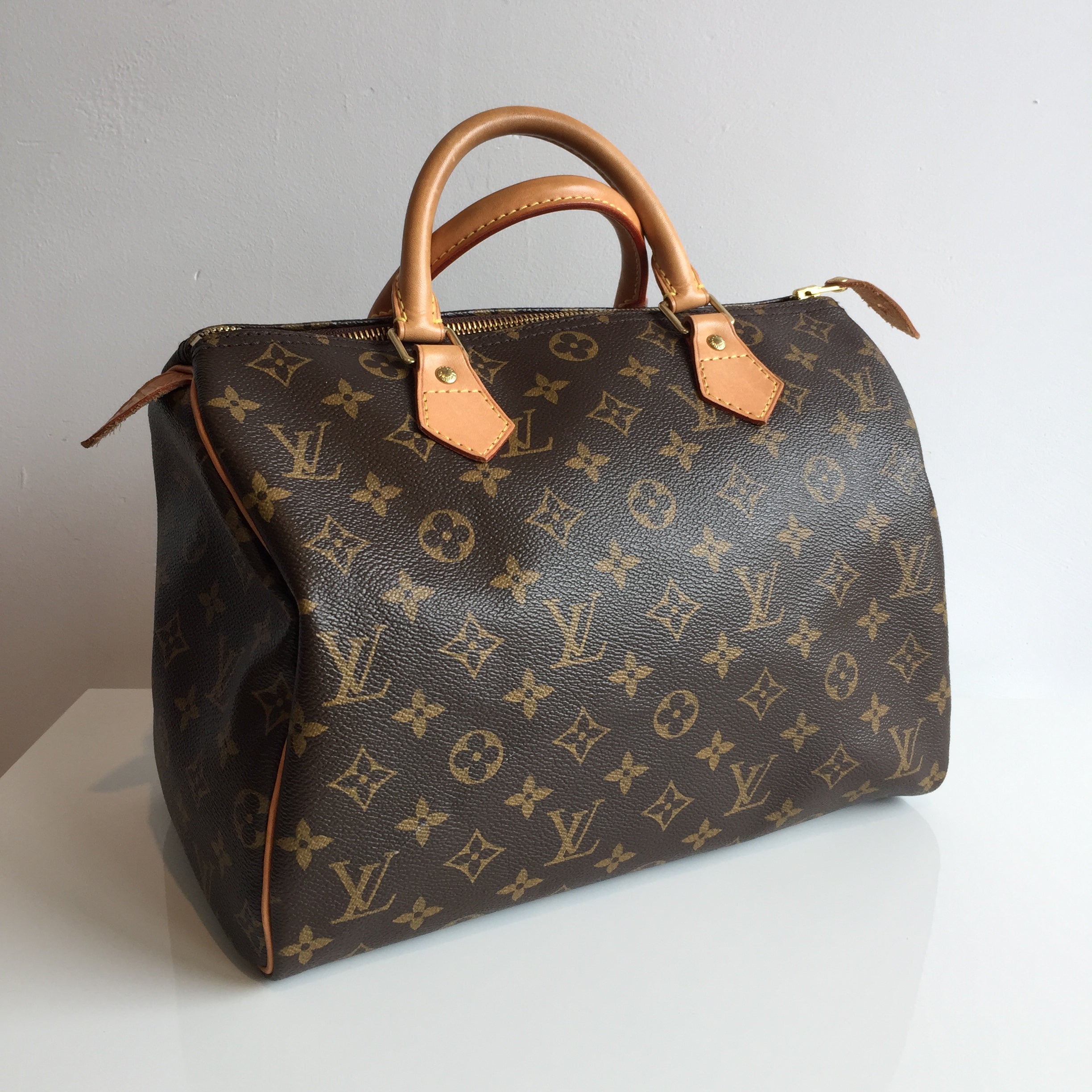 Authentic LOUIS VUITTON Monogram Speedy 30  Valamode