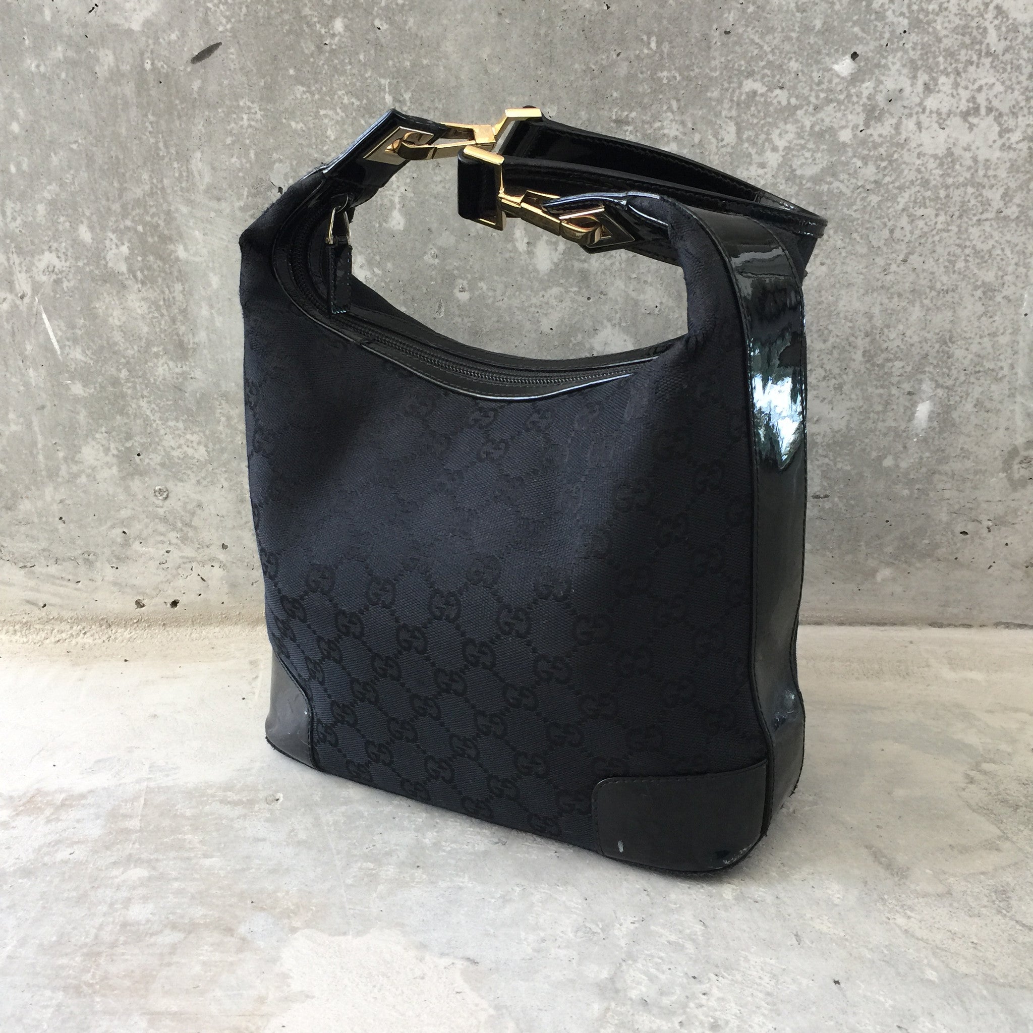 vintage black gucci shoulder bag