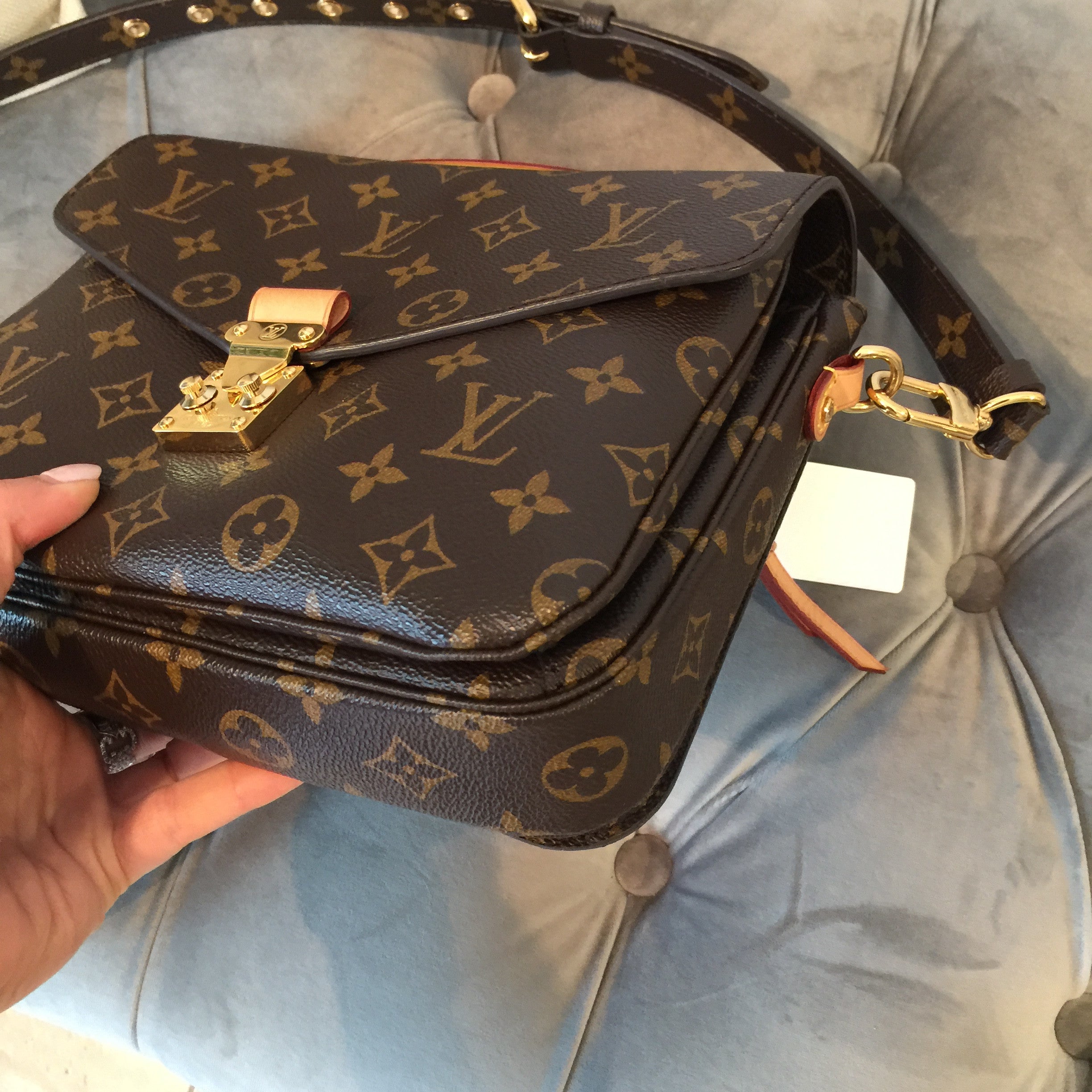 Lv Used Bag  IQS Executive