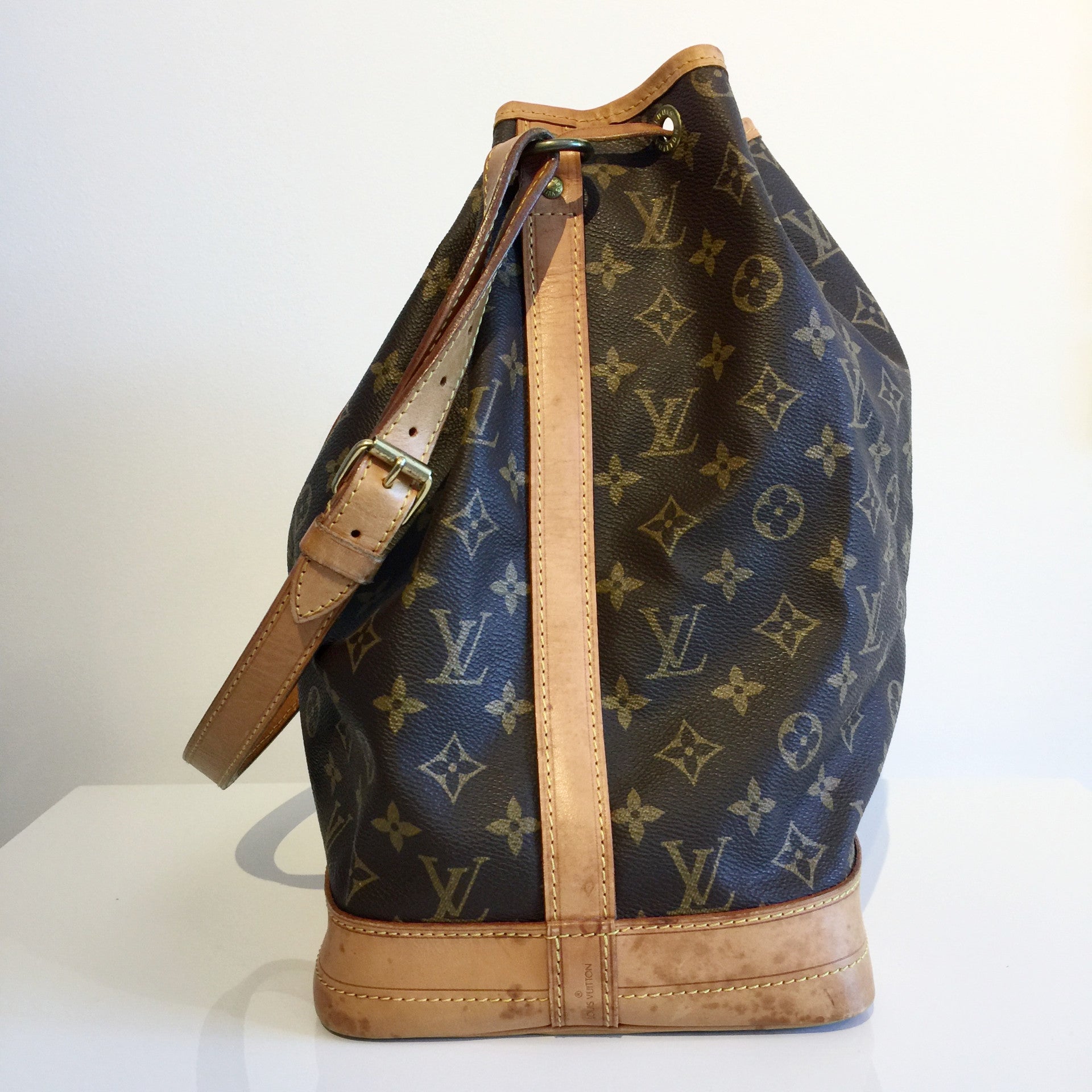 Authentic LOUIS VUITTON Monogram Noe GM – Valamode