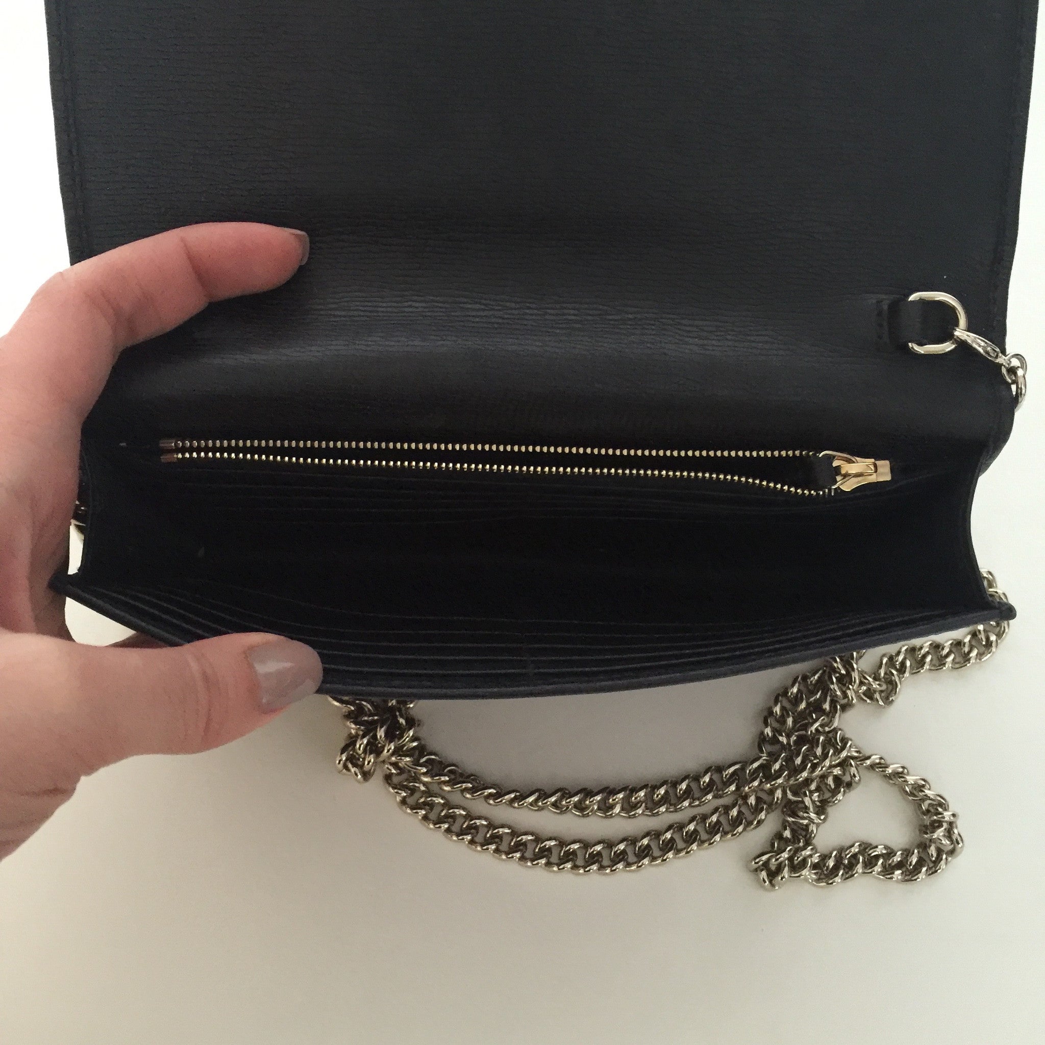 Authentic GUCCI Black Wallet On Chain – Valamode