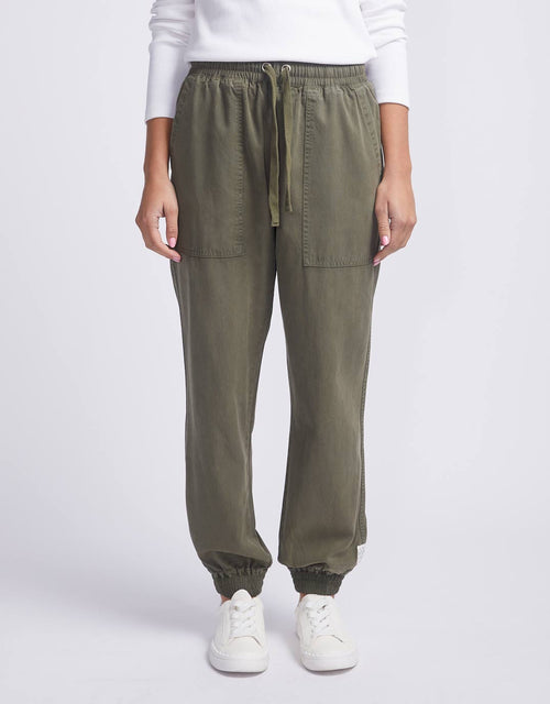 elm-rome-pant-washed-khaki-womens-clothing