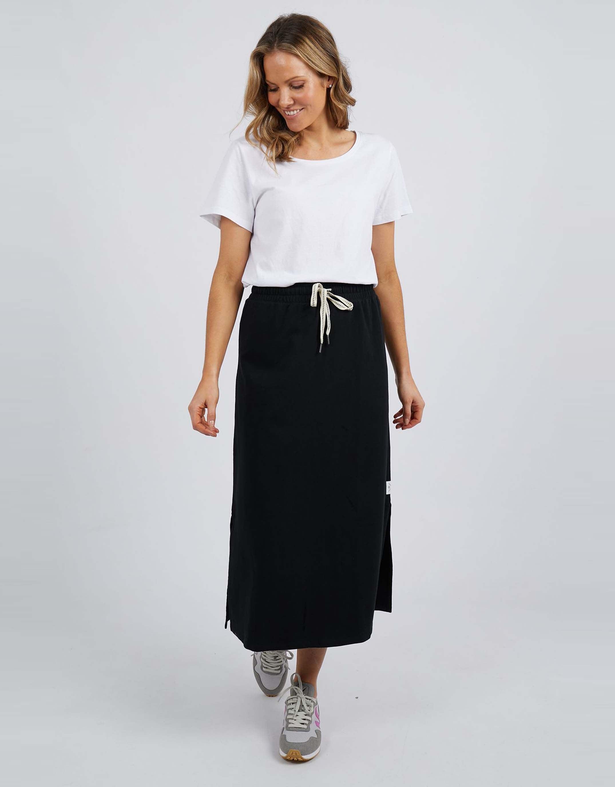 Travel Skirt - Black