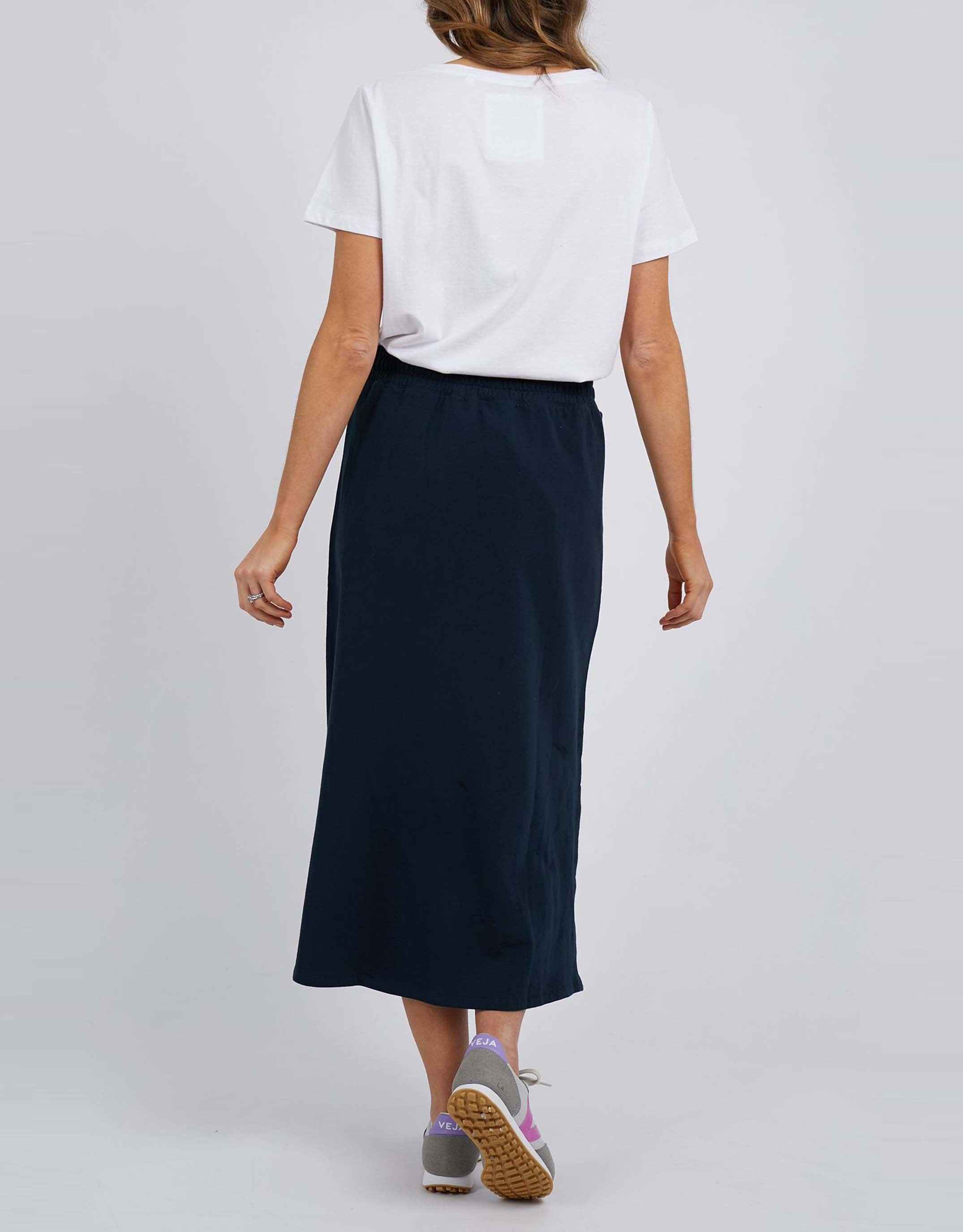 Travel Skirt - Navy