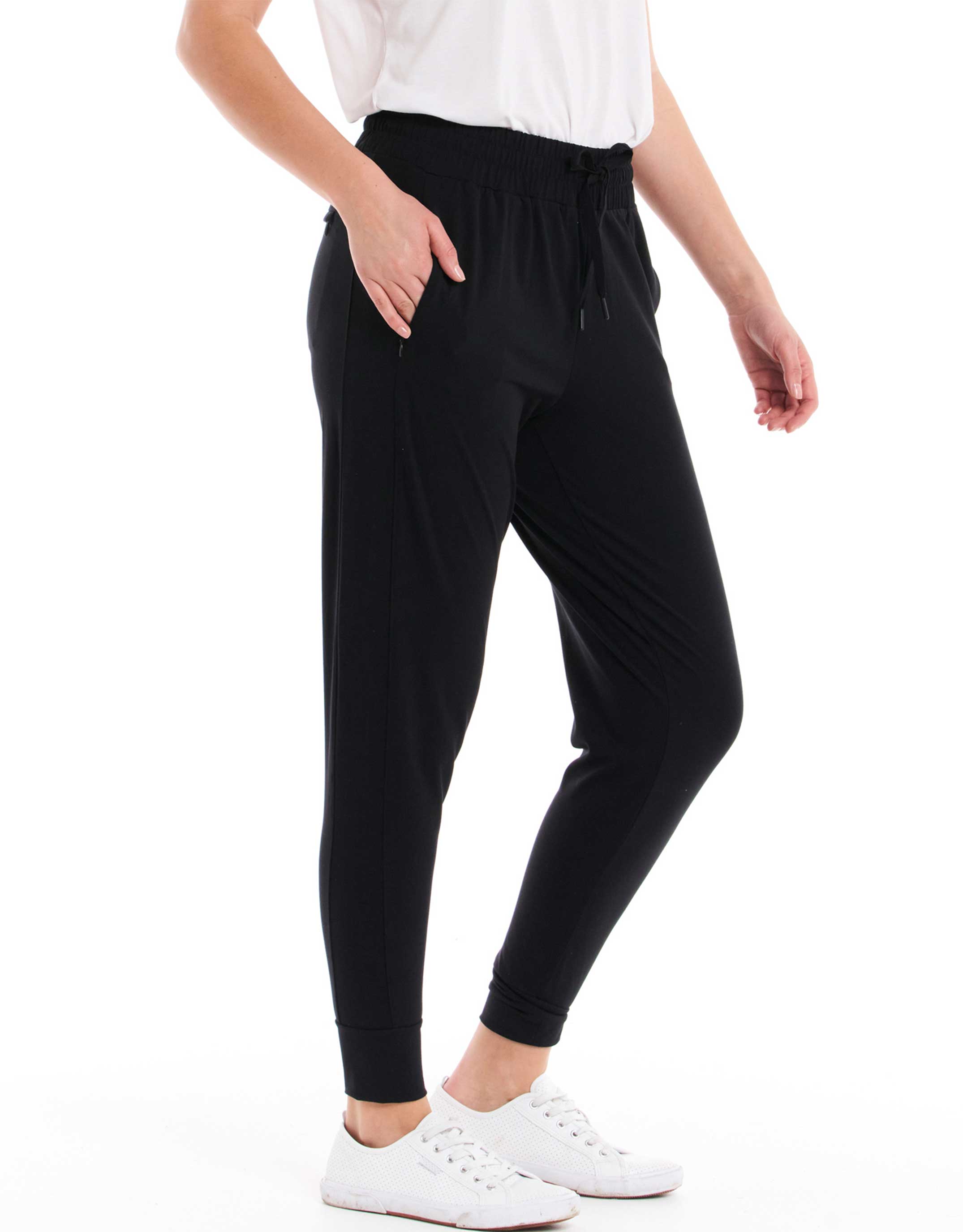 betty-basics-cara-travel-jogger-black-womens-clothing