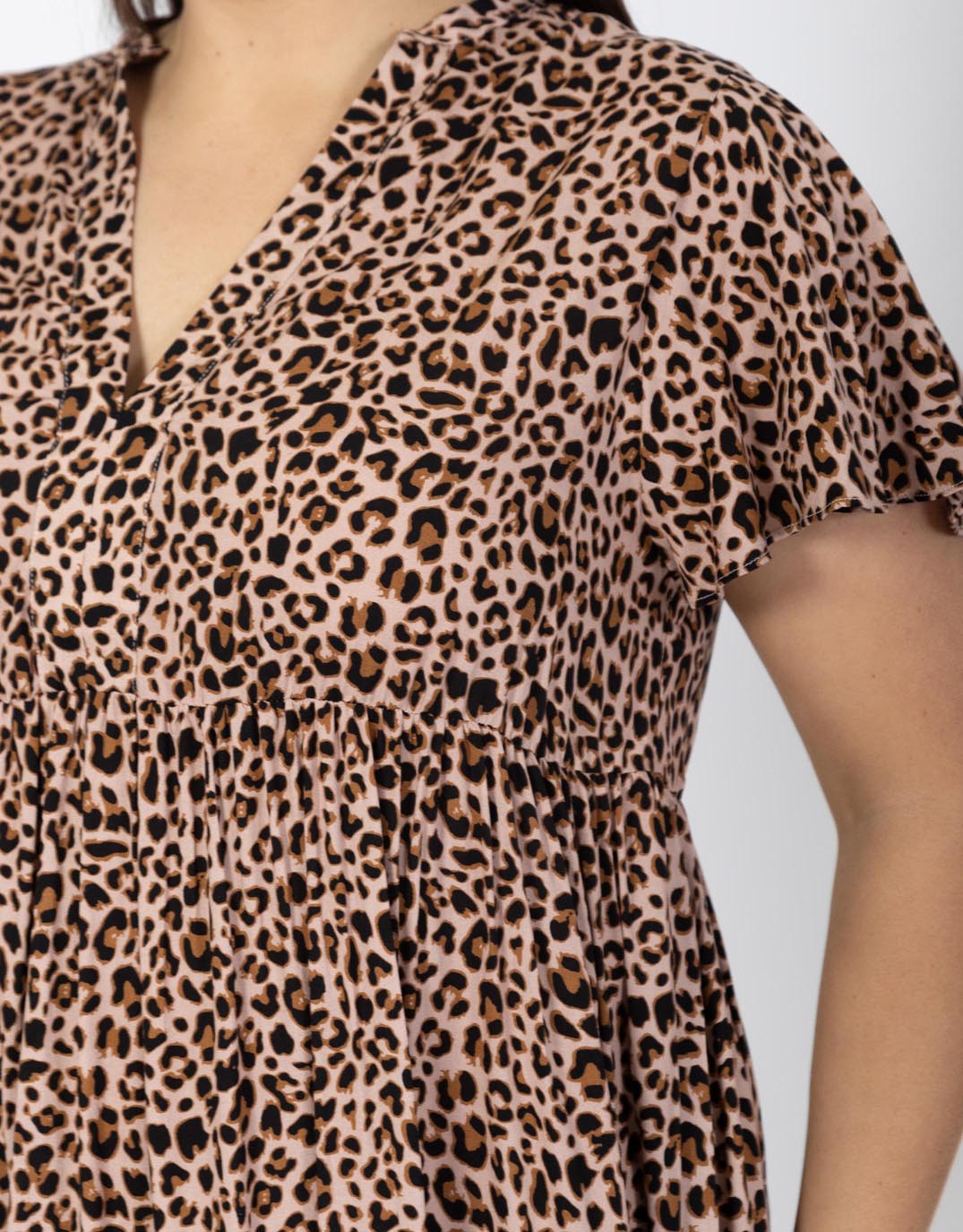 white-co-plus-size-alice-sundress-leopard-print-plus-size-clothing