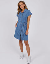 elm-everleigh-denim-dress-blue-womens-clothing