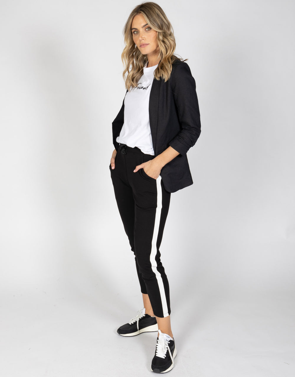 paulaglazebrook. Women's Clothing Milan Joggers Black/Off White