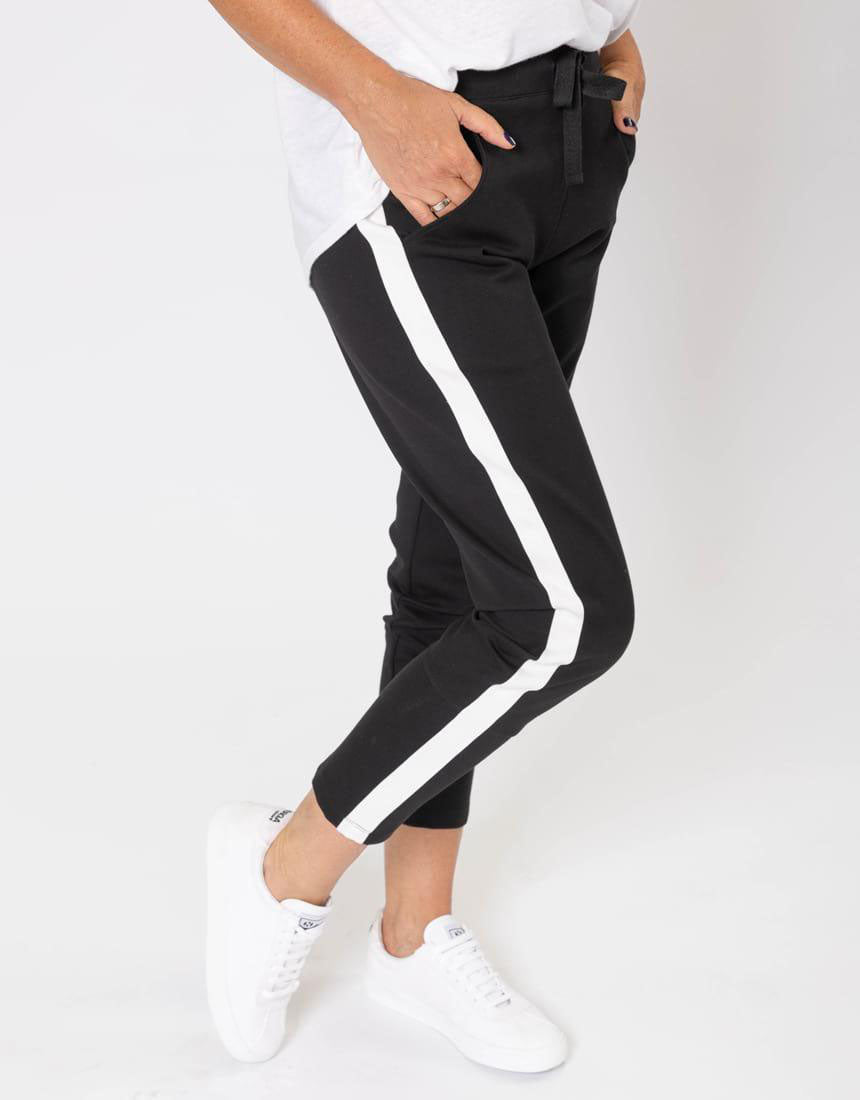 paulaglazebrook. Women's Clothing Milan Joggers Black/Off White