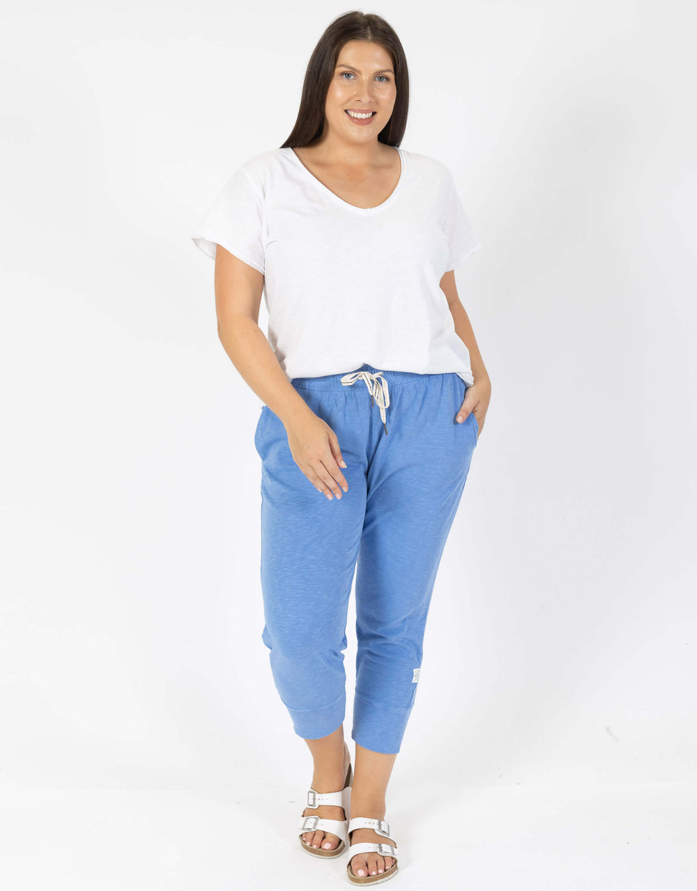 elm-embrace-plus-size-3/4-brunch-pants-cornflower-womens-plus-size-clothing