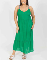 white-and-co-plus-size-oasis-dress-green-womens-plus-size-clothing