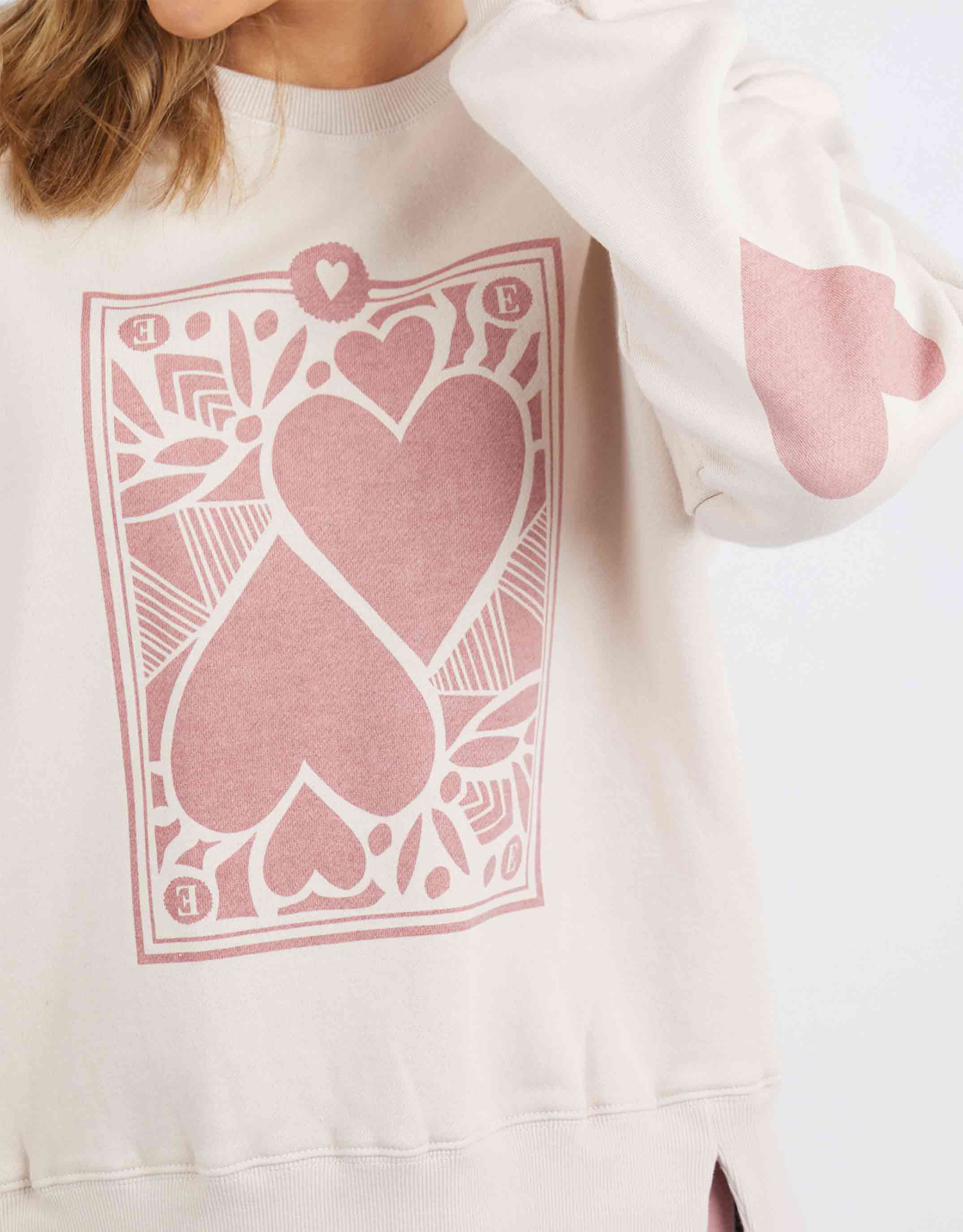 Plus Size Queen Of Hearts Crew - Oatmeal