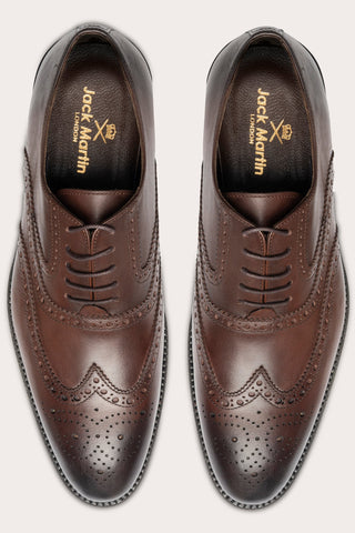 Learn How to Wear Oxford Shoes for Men
