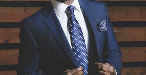 Have enough money to buy a good suit? Then look for a suit that has 100% wool